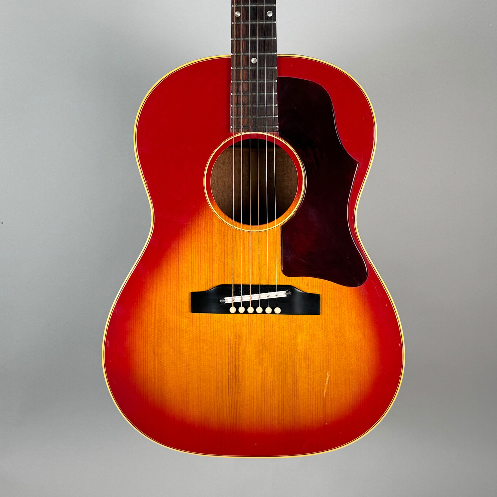 Gibson 1968 Gibson B-25 Cherry Sunburst