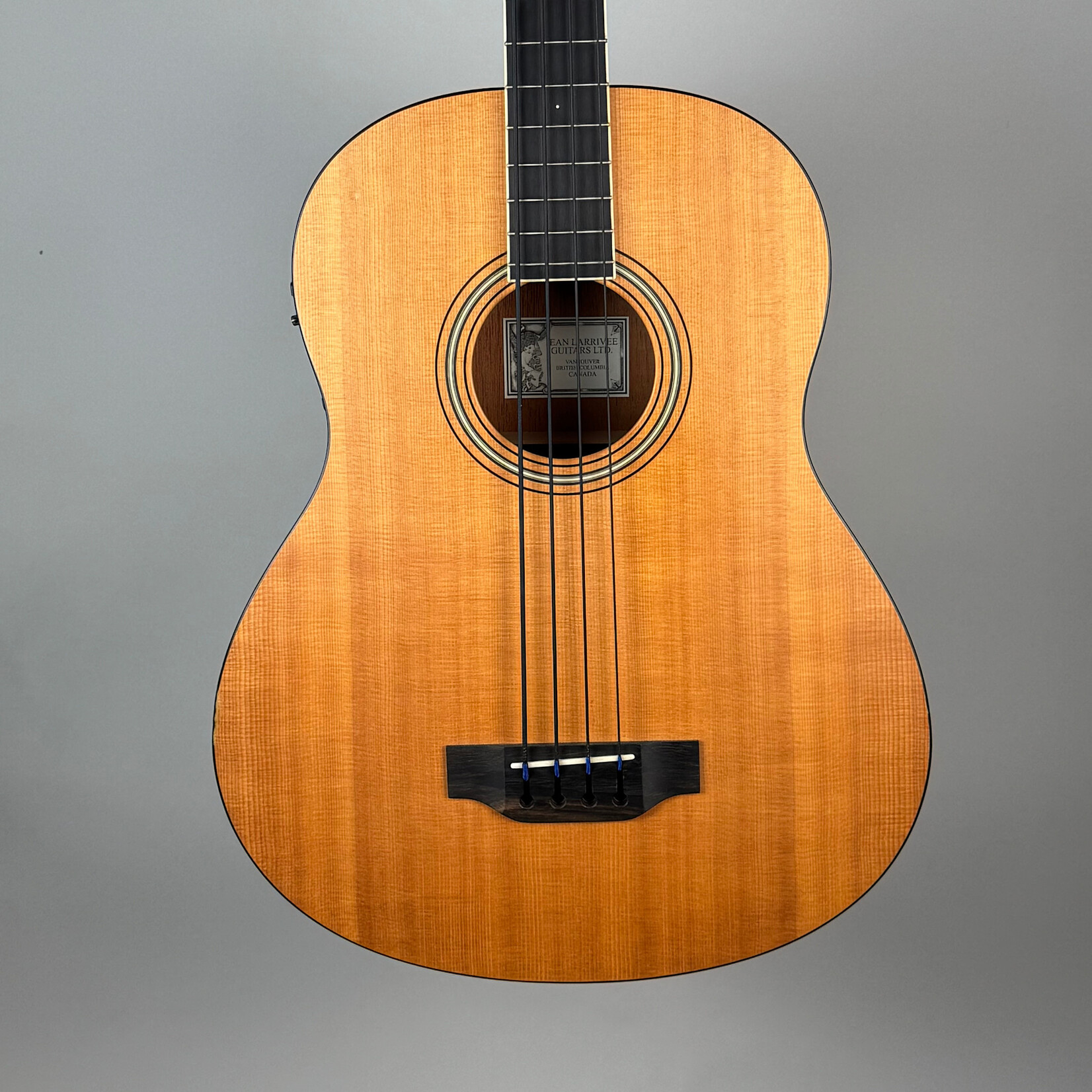 Larrivee 2000 Larrivée B-02 Acoustic Bass W/ OHSC