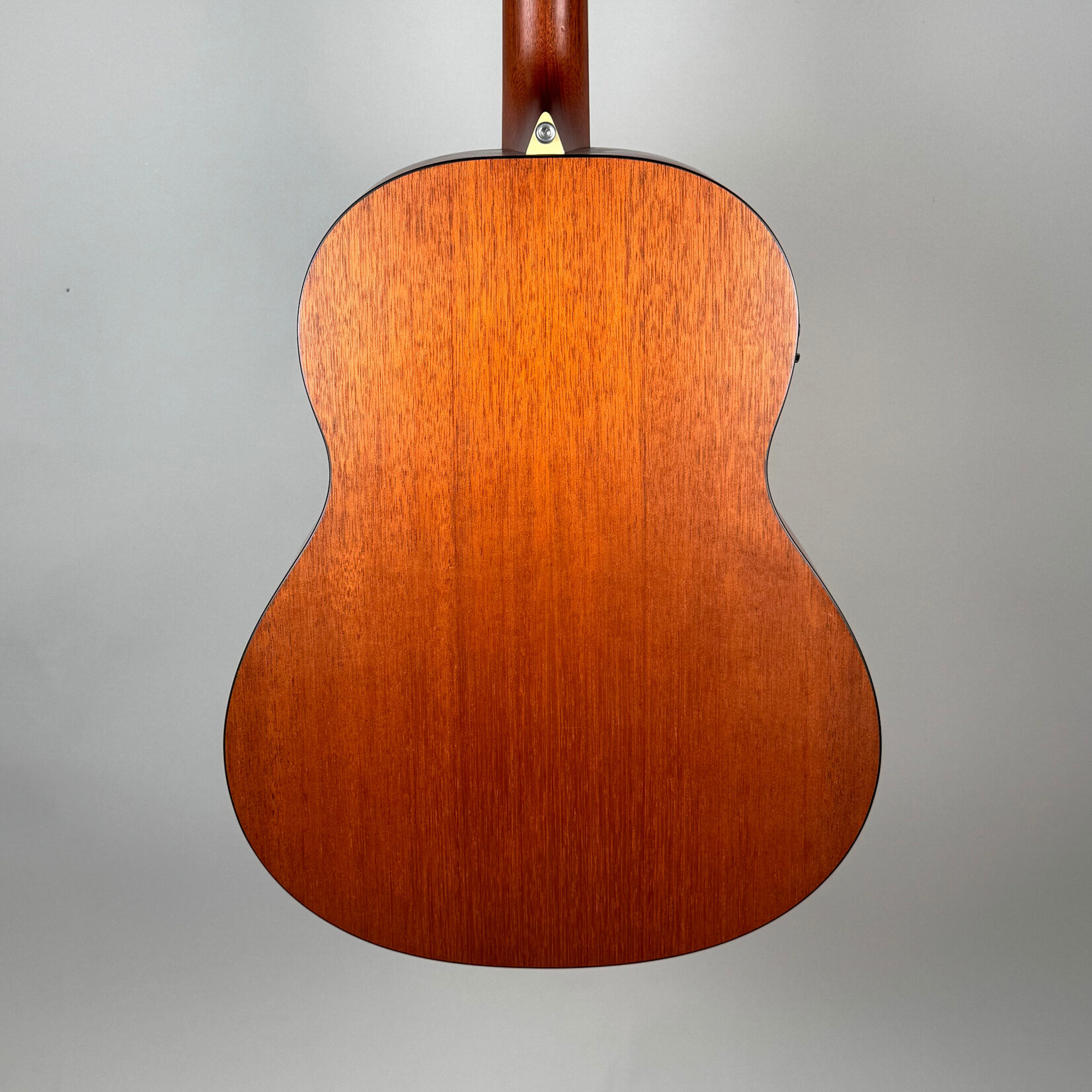 Larrivee 2000 Larrivée B-02 Acoustic Bass W/ OHSC