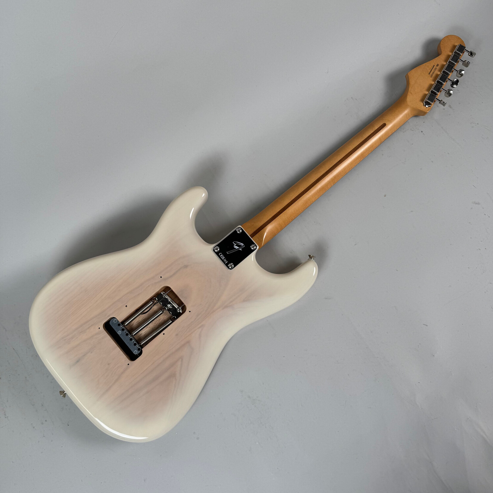 Fender 2025 Fender Player II Stratocaster Chambered Blonde