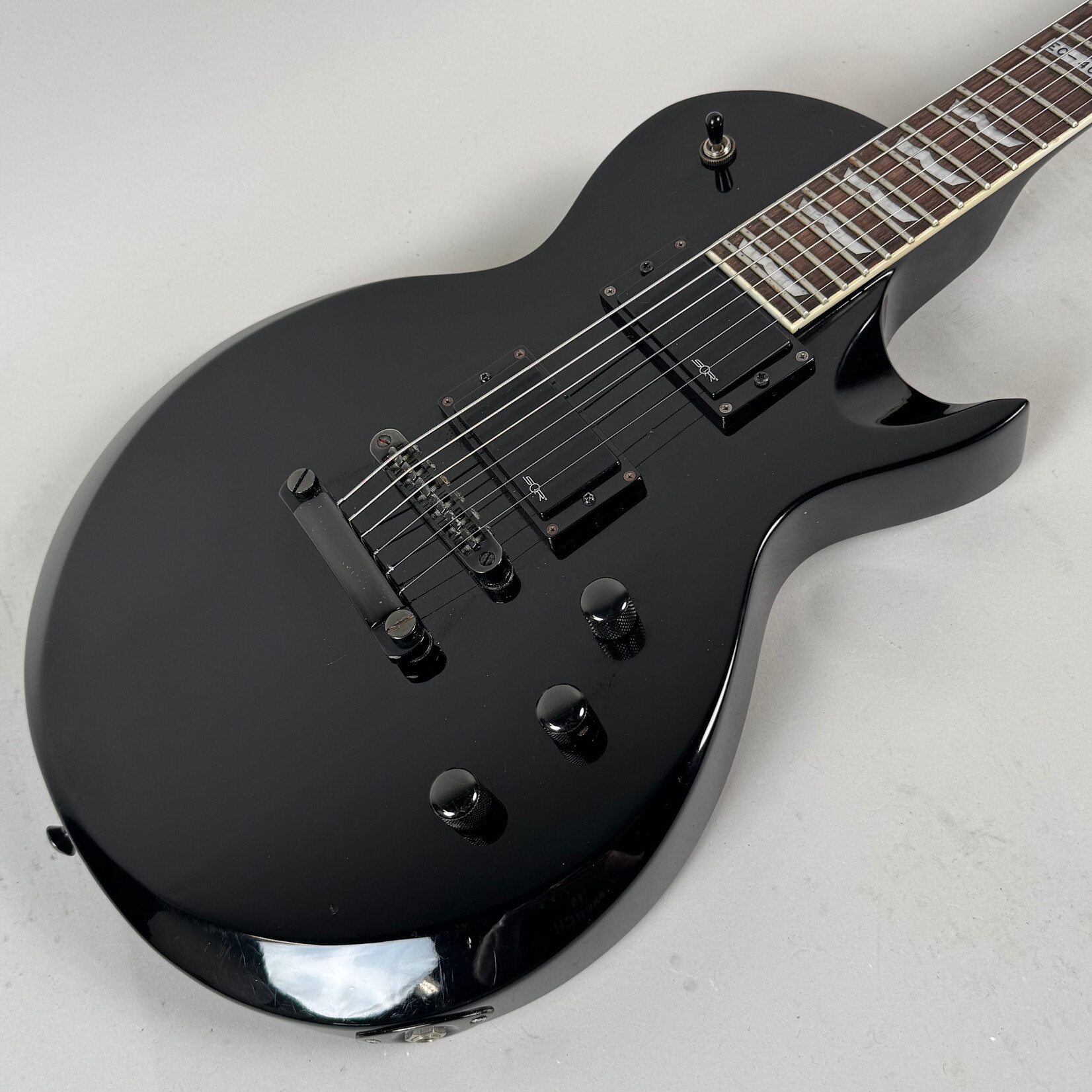 LTD 2006 LTD EC-400 Black Changed Pickups