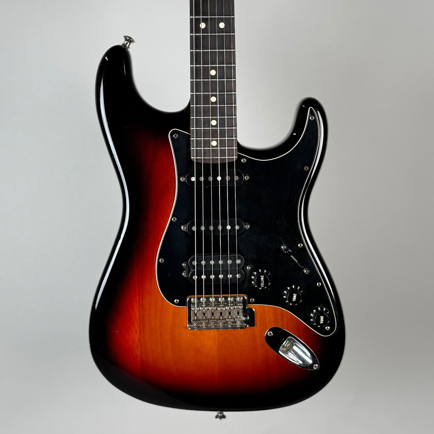 Fender 2010 Fender US Special Stratocaster Sunburst