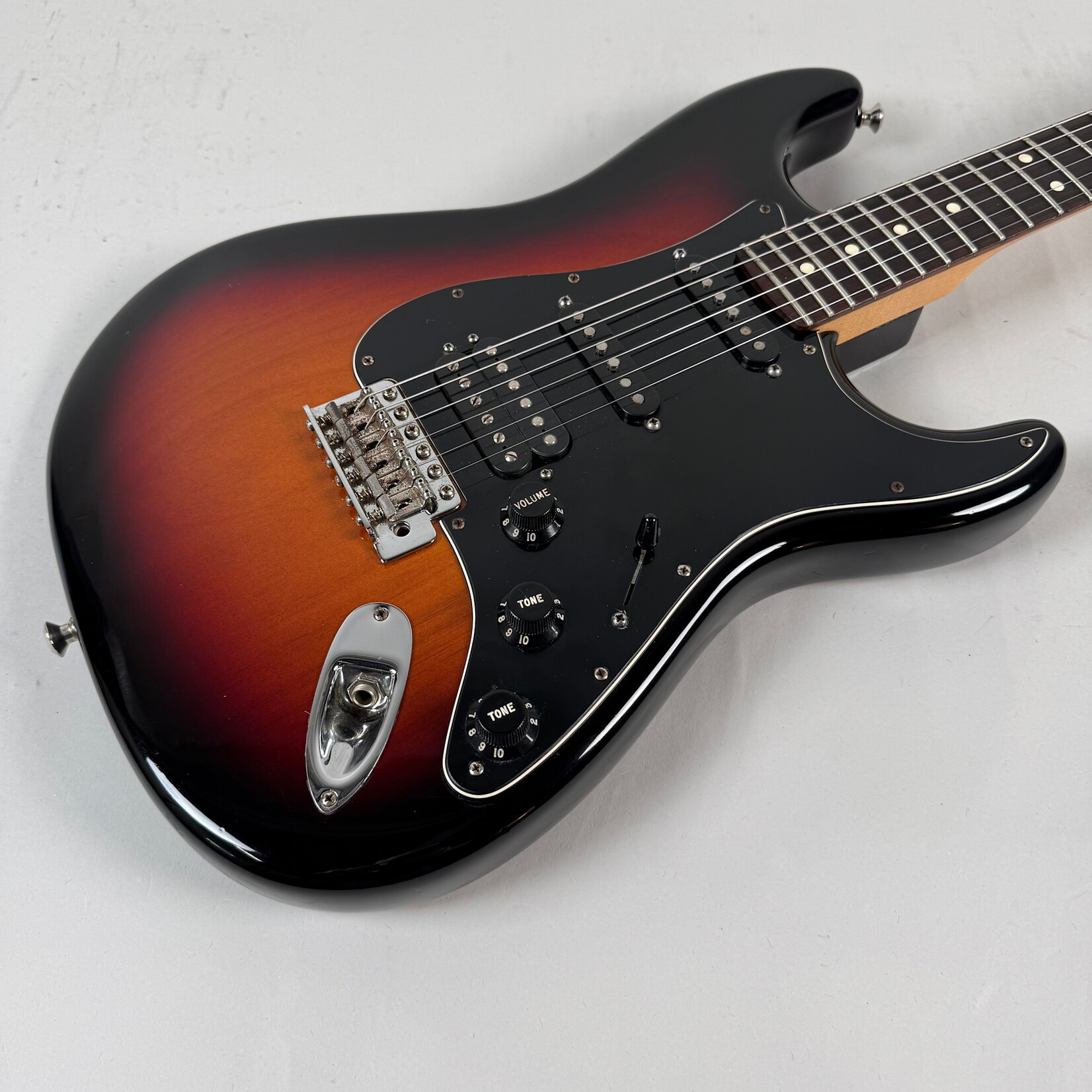 Fender 2010 Fender US Special Stratocaster Sunburst