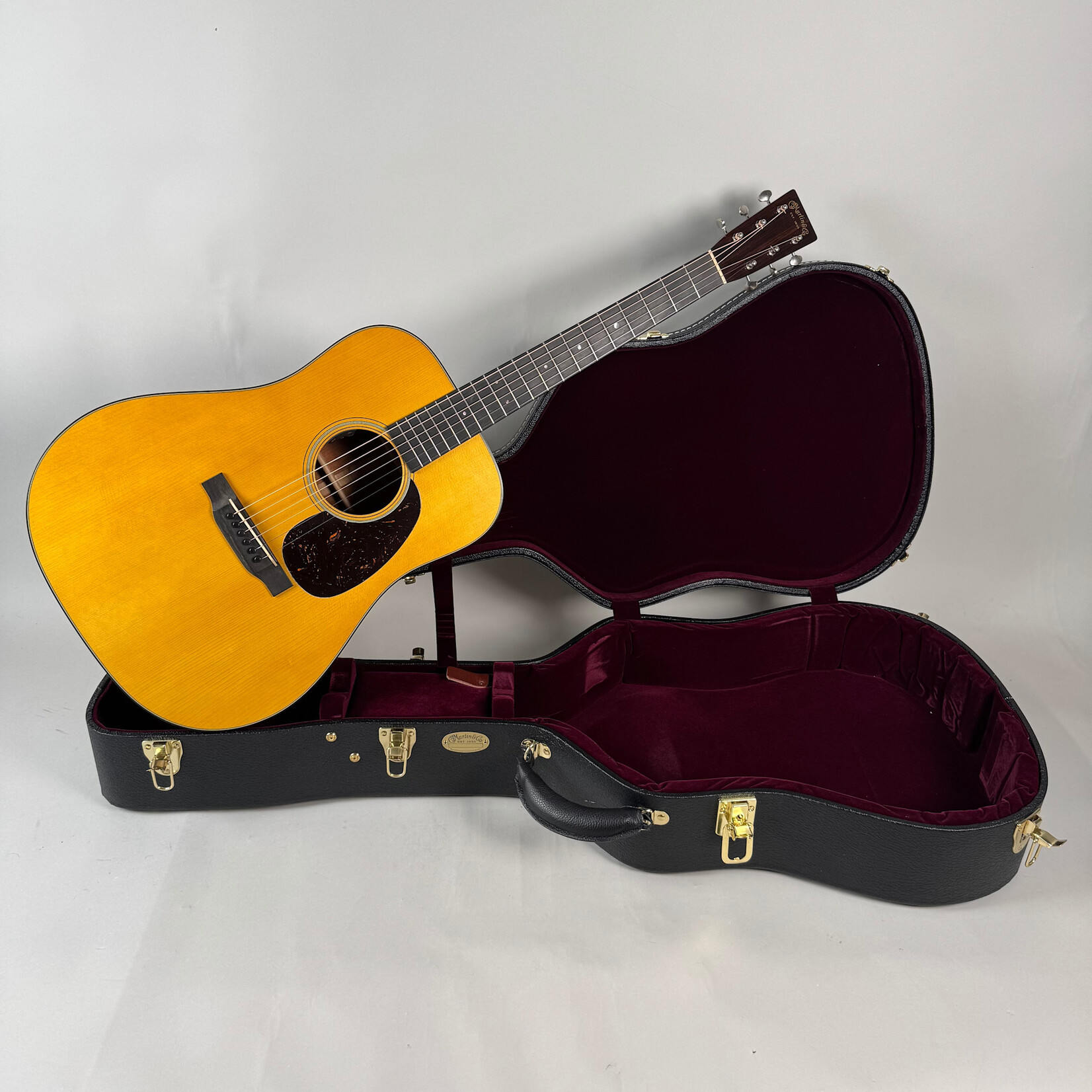 Martin 2025 Martin 1937 D-18 Custom Authentic Aged w. LR Baggs