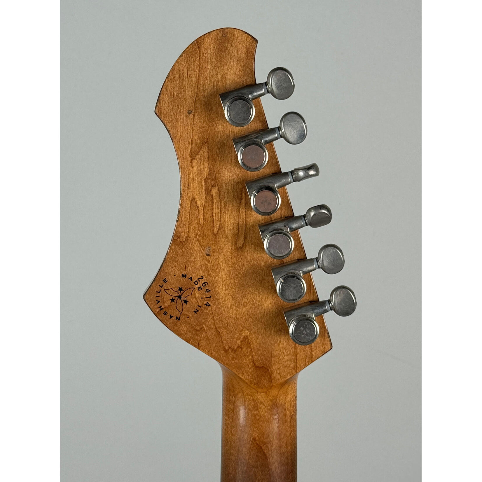 Novo Novo Idris Custom Mary Kaye White