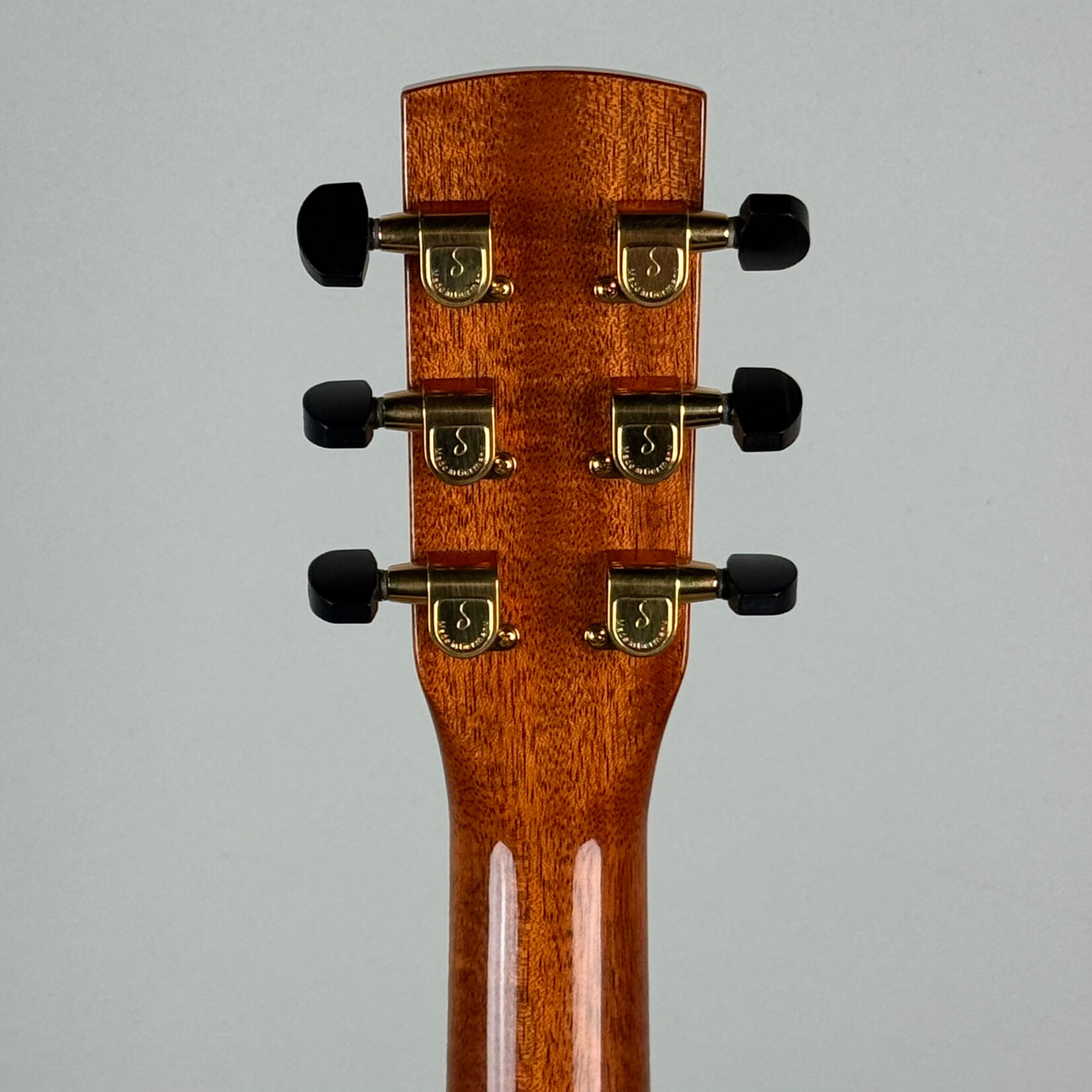 Beard Roundneck Resonator Koa