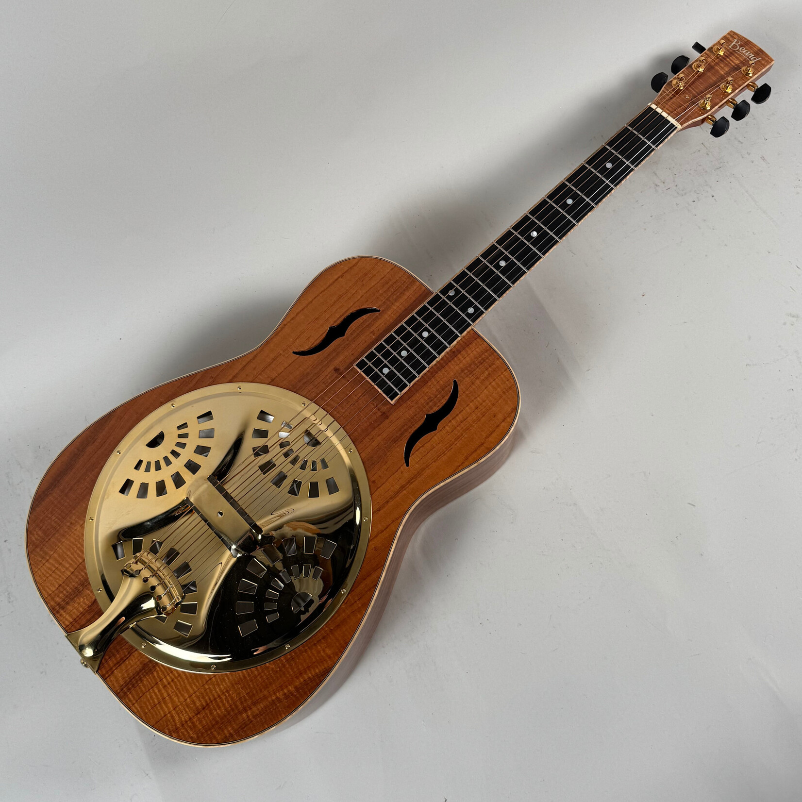 Beard Roundneck Resonator Koa