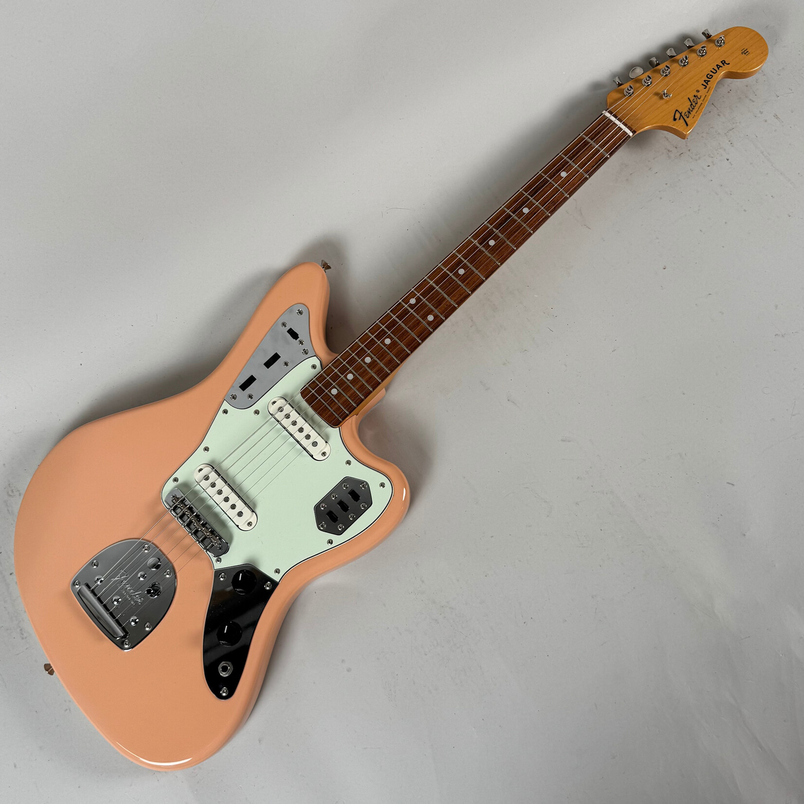 Fender Ca. 2000 Fender CIJ Jaguar JG-62 Shell Pink