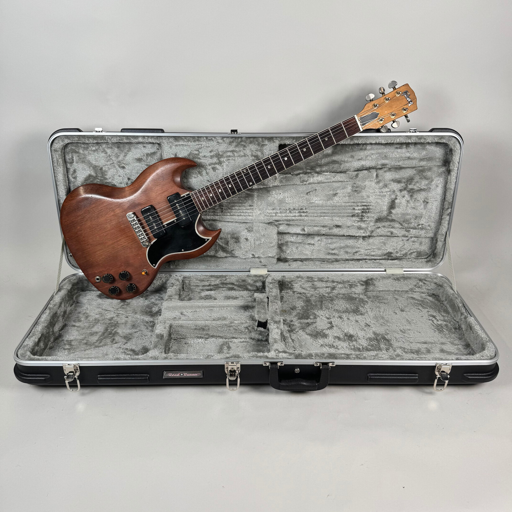 Gibson 1964 Gibson SG Special Stripped HS repair Lindy Rewinds