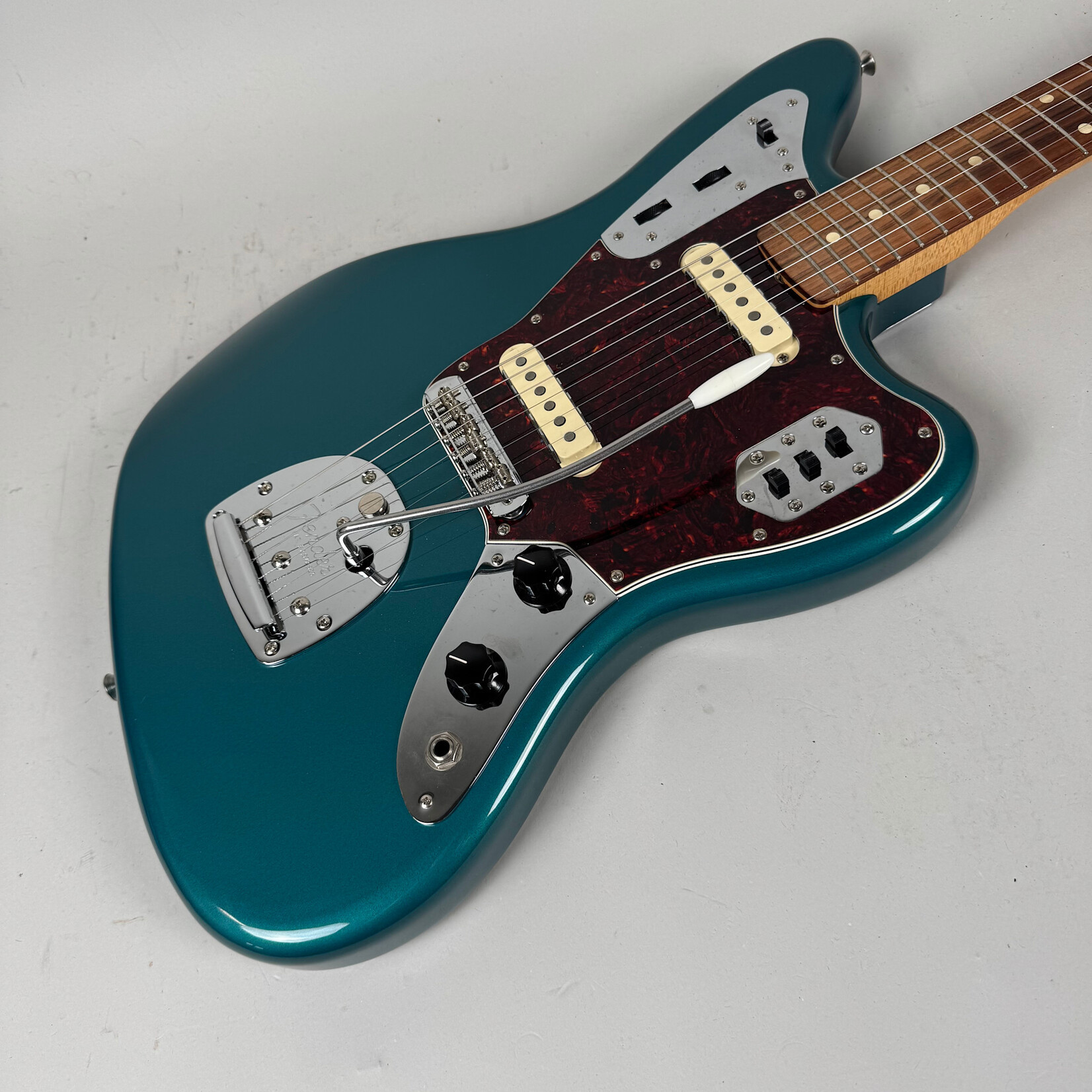 Fender 2020 Fender Vintera 60's Jaguar Ocean Turquoise