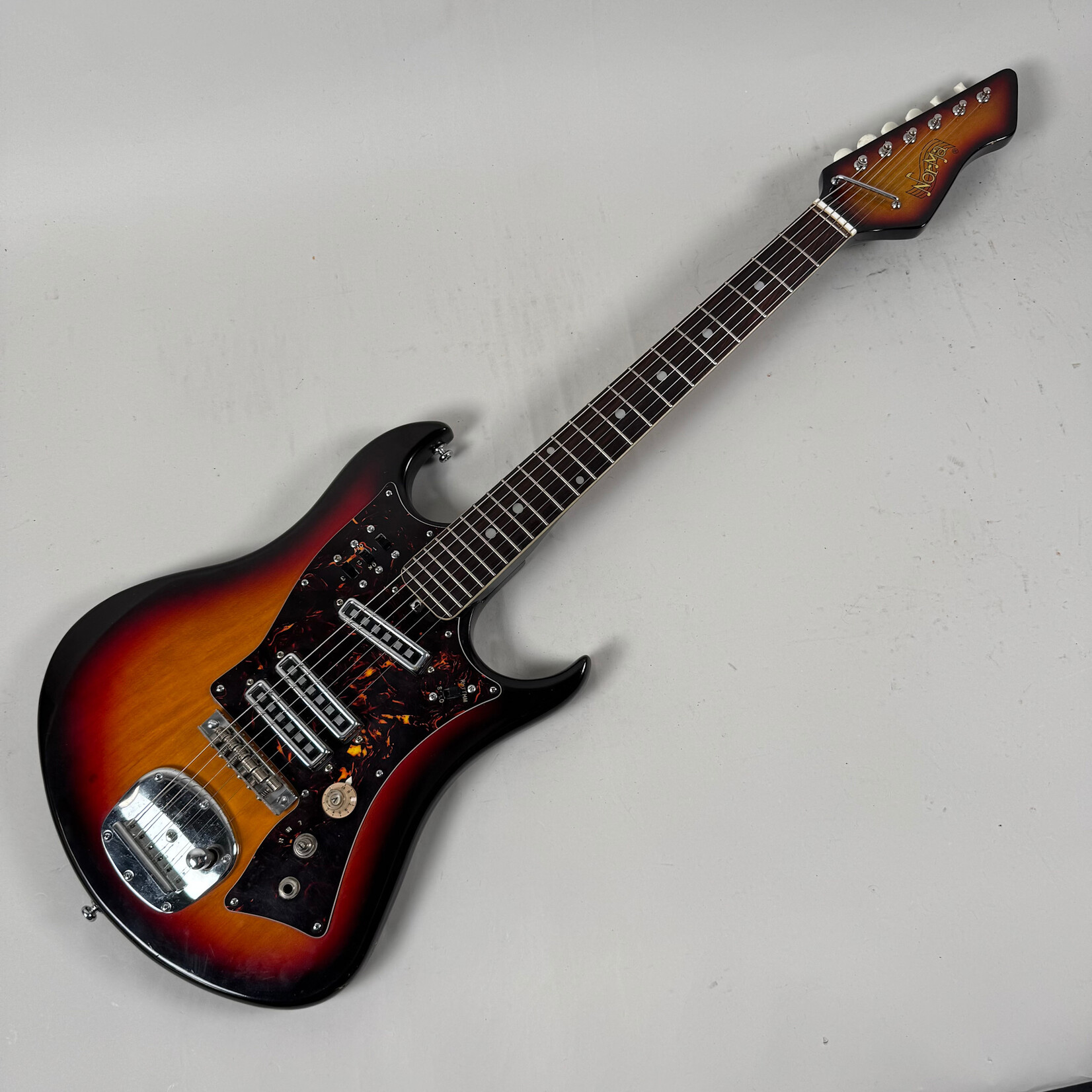 TEISCO 1960's Teisco Norma TV-993 MIJ Sunburst
