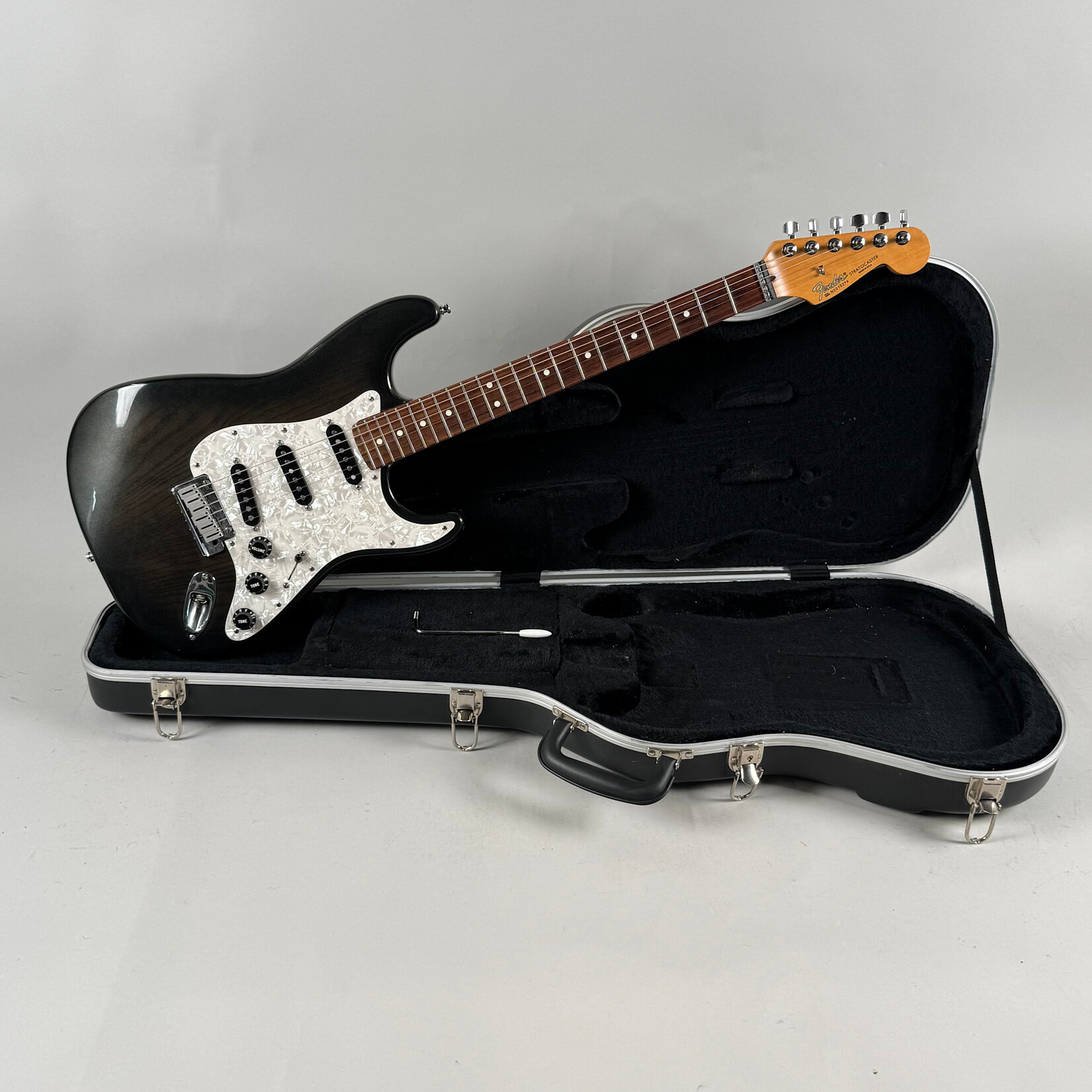 Fender 1991 Fender American Standard Stratocaster Trans Black (changed guard/pickups)