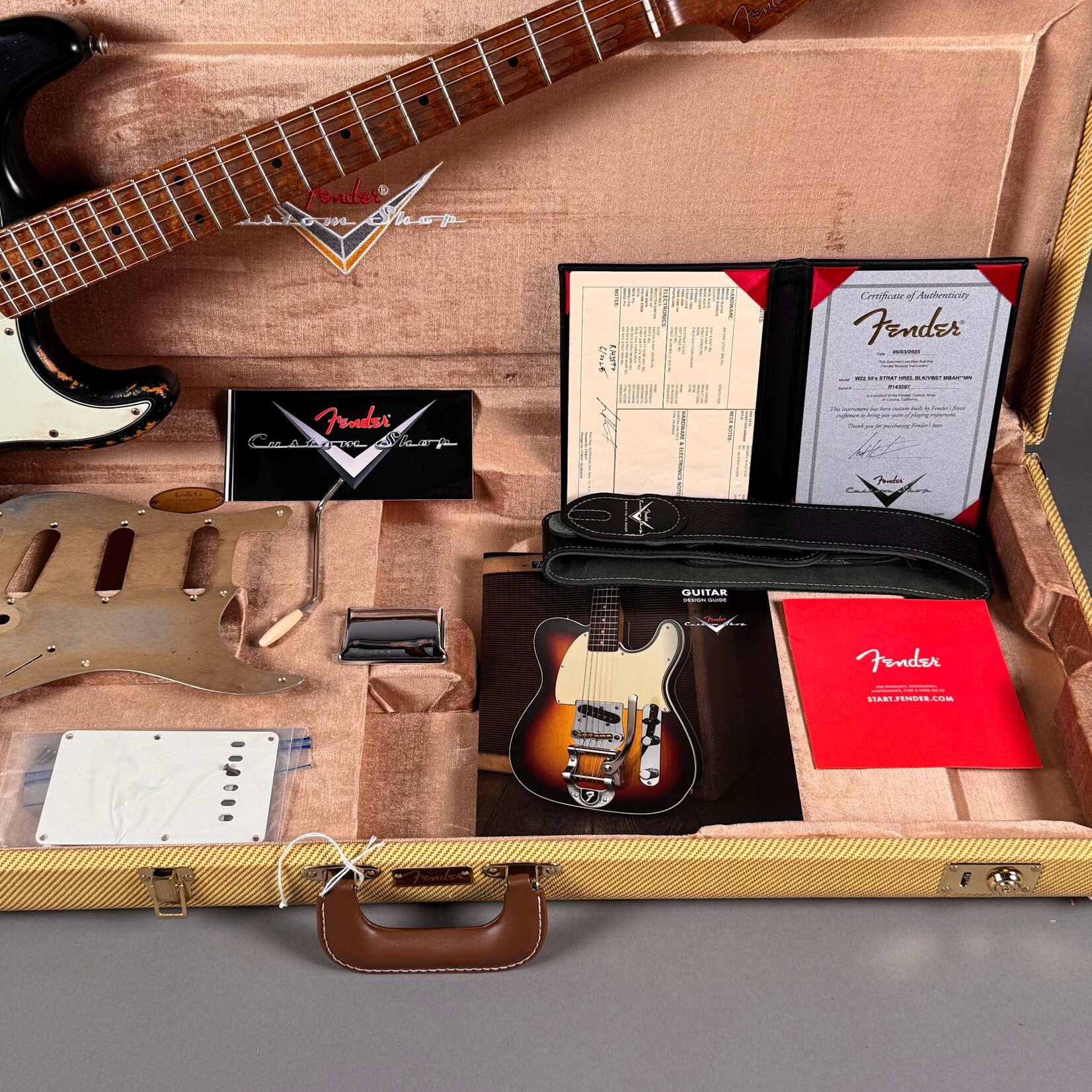 Fender 2025 Fender Andy Hicks Masterbuilt 50's Stratocaster Heavy Relic Black Over Sunburst