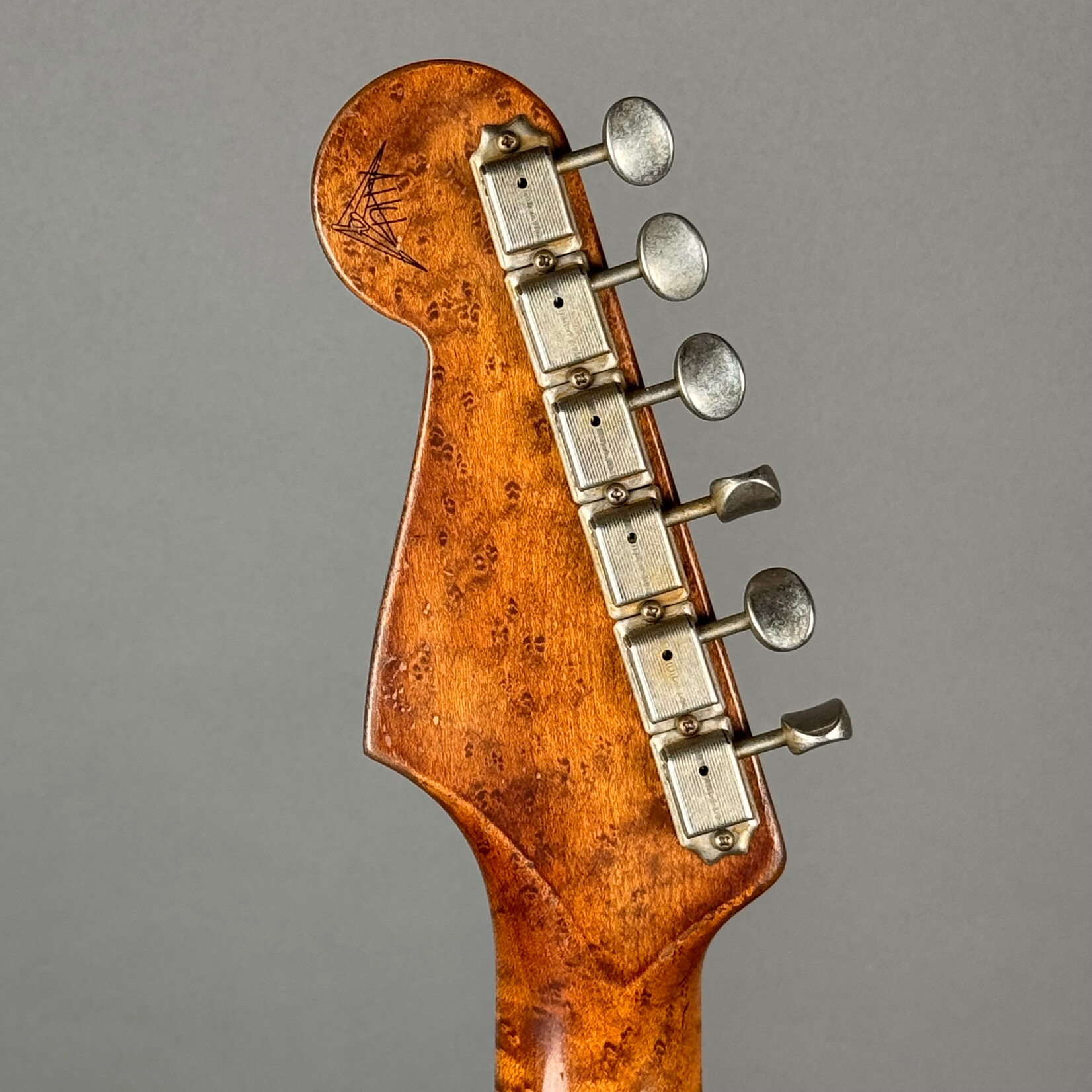 Fender 2025 Fender Andy Hicks Masterbuilt 50's Stratocaster Heavy Relic Black Over Sunburst