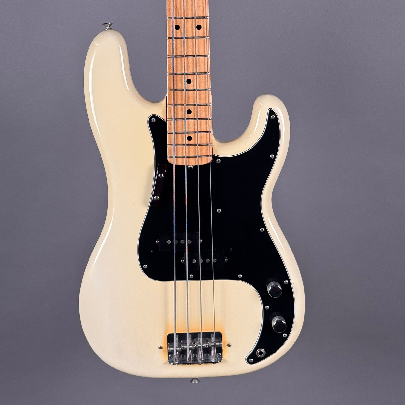 Fender 1975 Fender Precision Bass Olympic White