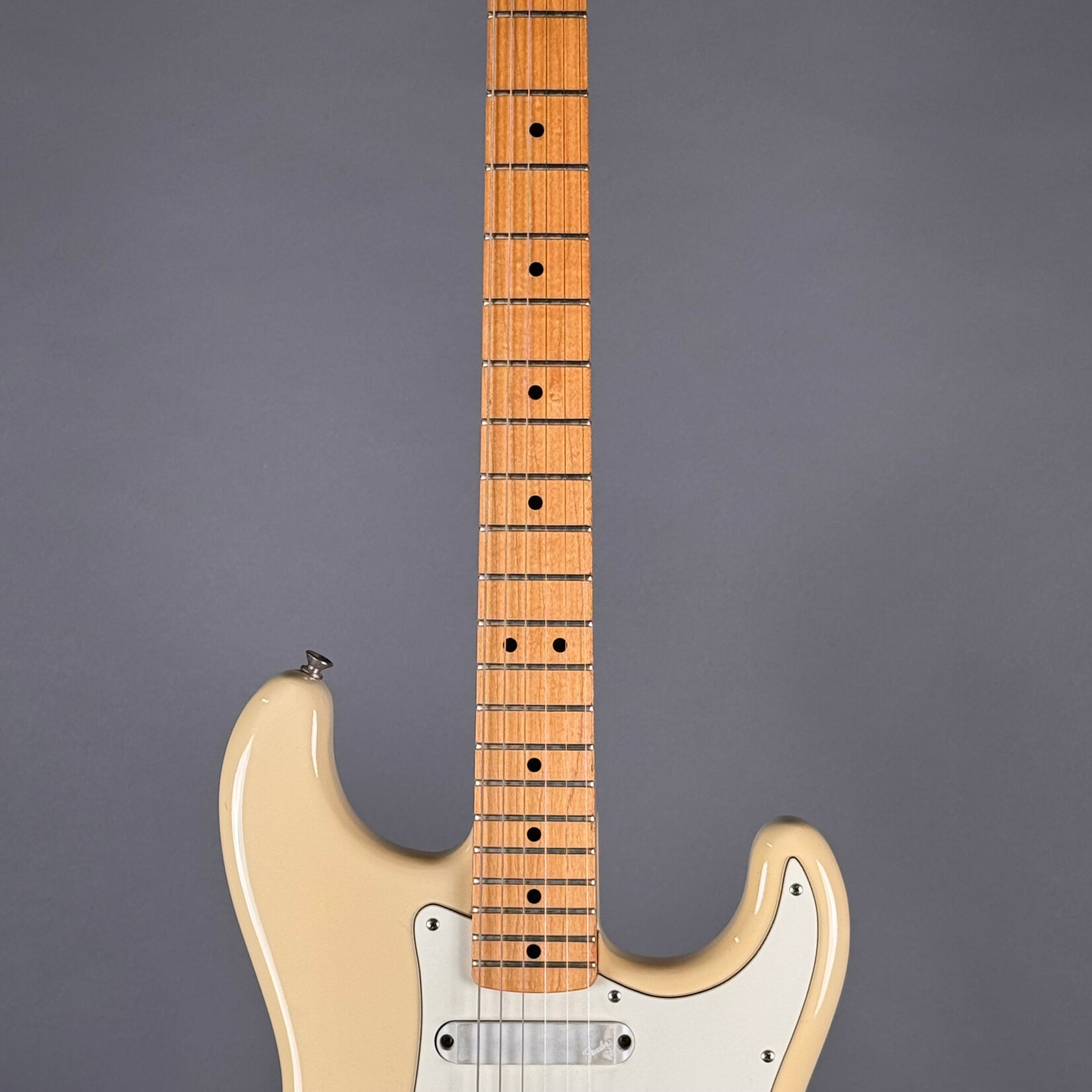 Fender 1983 Fender Stratocaster Elite White