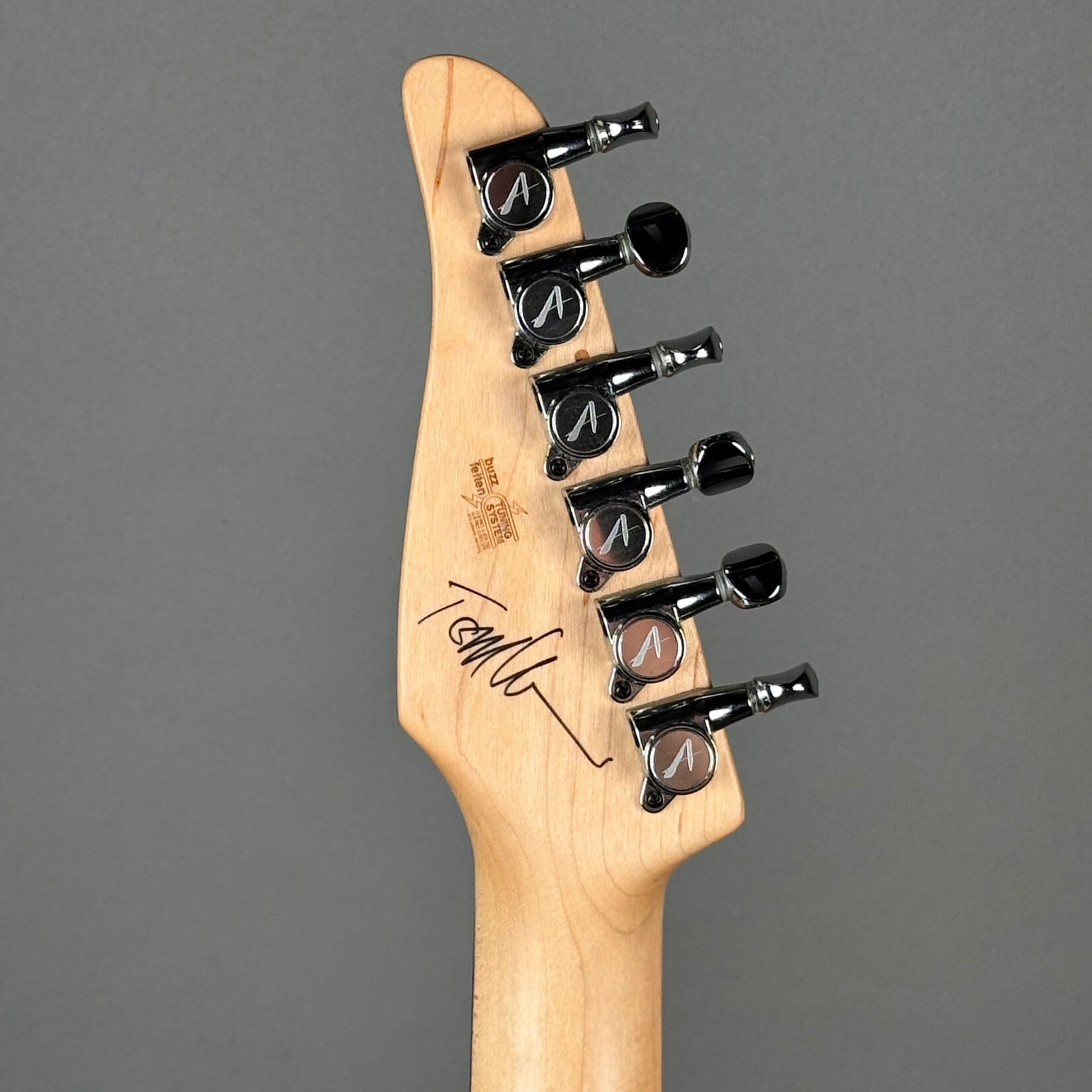 Tom Anderson 2001 Tom Anderson Hollow Drop Top Light Desert Sunset