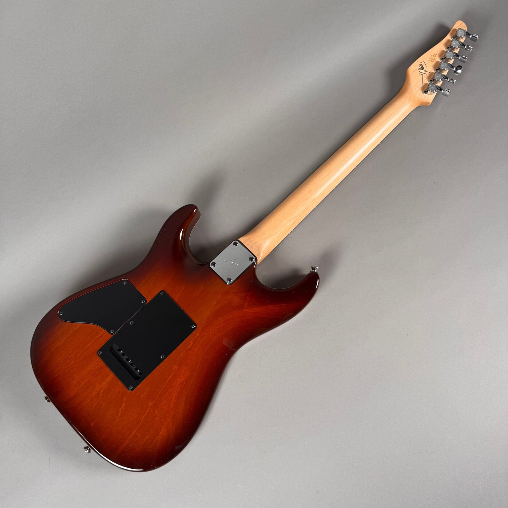 Tom Anderson 2001 Tom Anderson Hollow Drop Top Light Desert Sunset