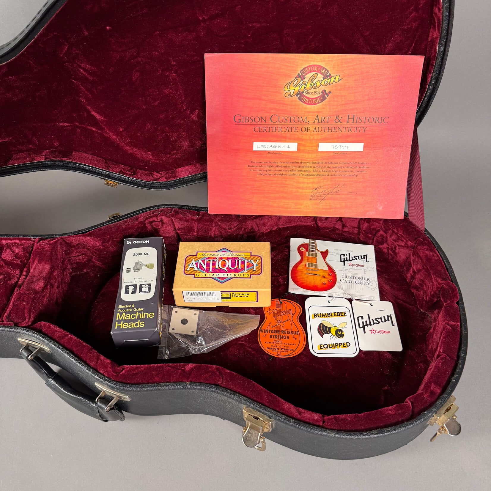 Gibson 2005 Gibson Custom Shop R7 '57 Reissue Les Paul (Upgrades & OG Parts)