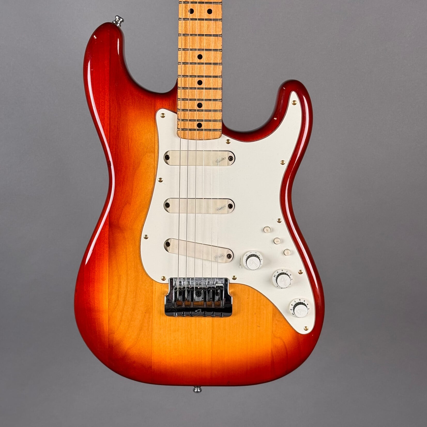 Fender 1983 Fender Stratocaster Elite Hardtail Sienna Sunburst