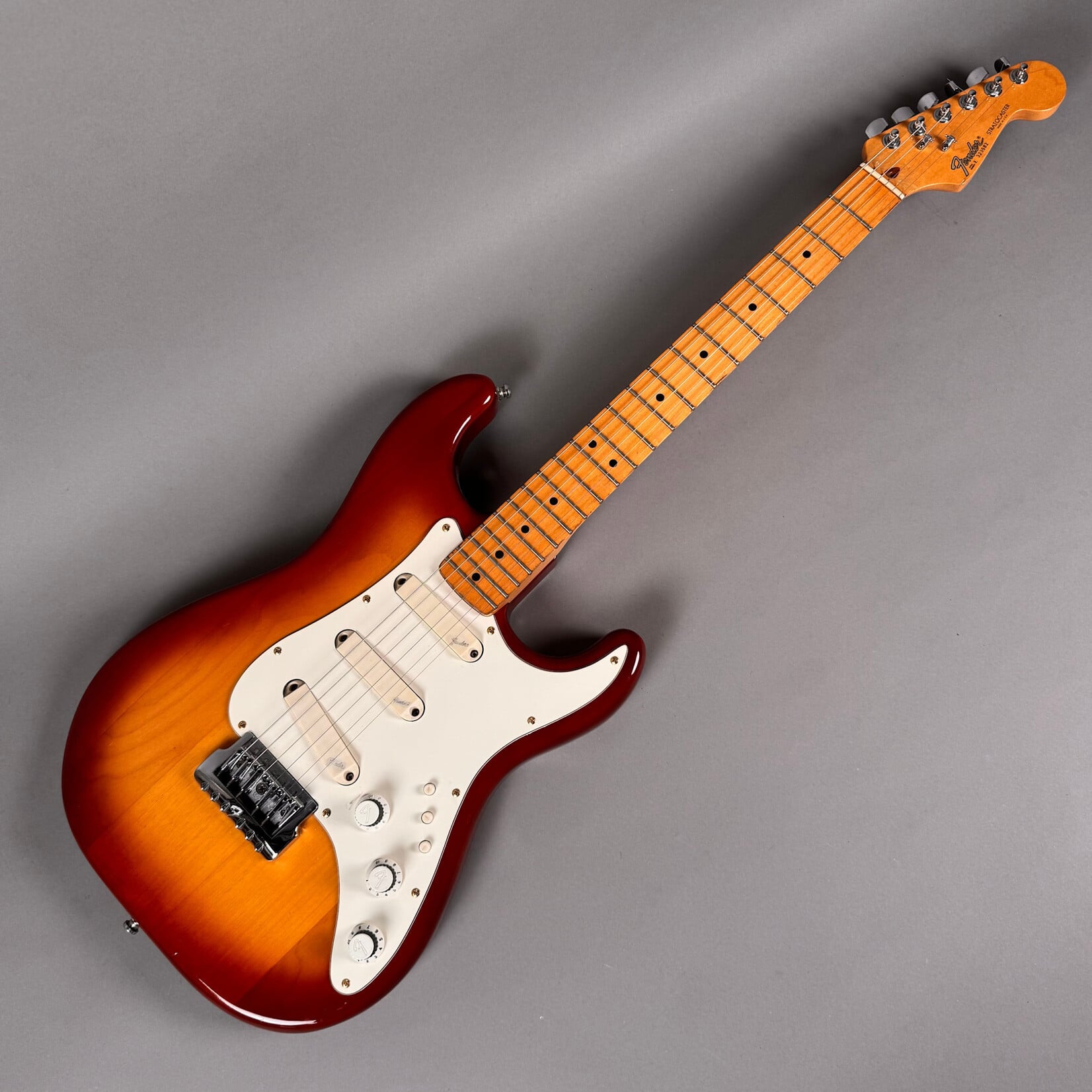 Fender 1983 Fender Stratocaster Elite Hardtail Sienna Sunburst
