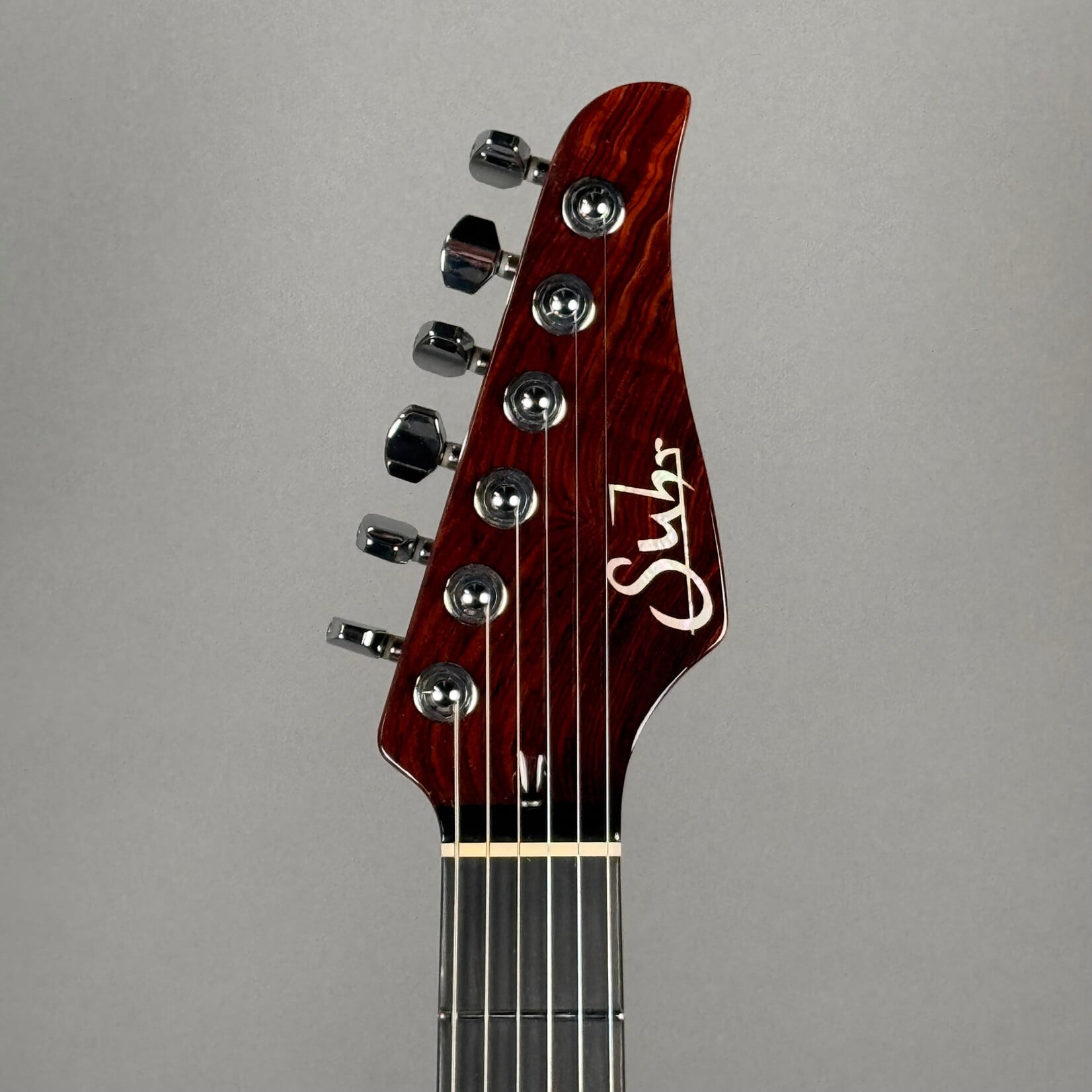 Suhr 2015 Suhr Standard Carve Top Chili Pepper Red