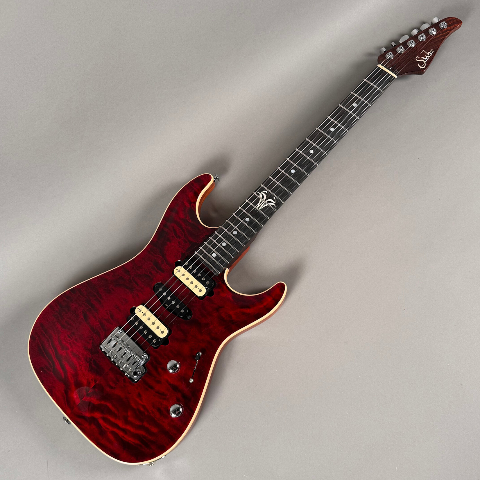 Suhr 2015 Suhr Standard Carve Top Chili Pepper Red