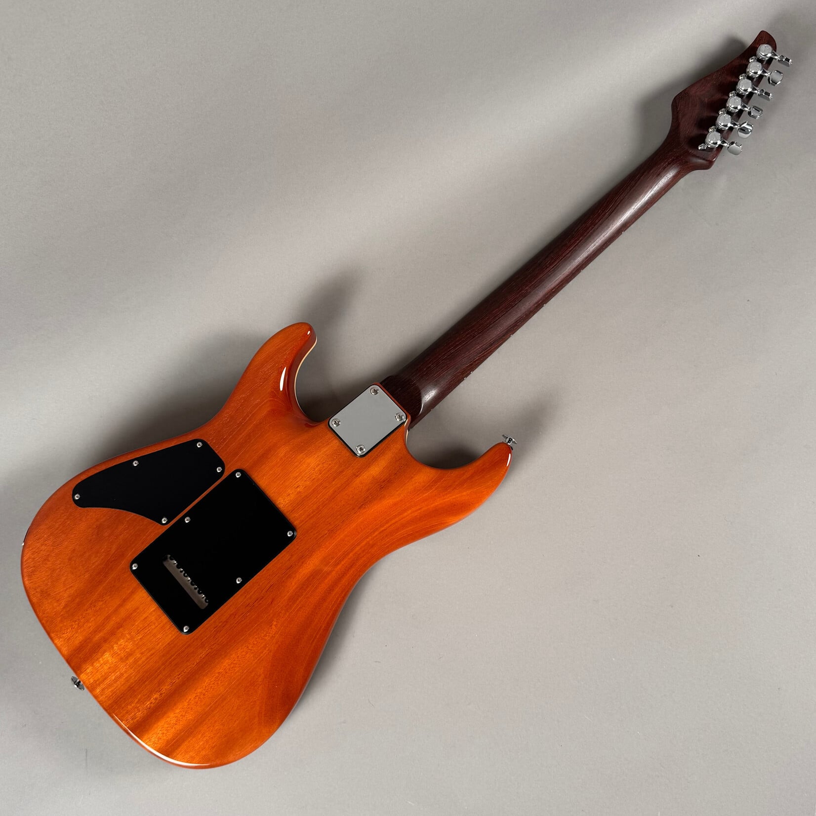 Suhr 2015 Suhr Standard Carve Top Chili Pepper Red