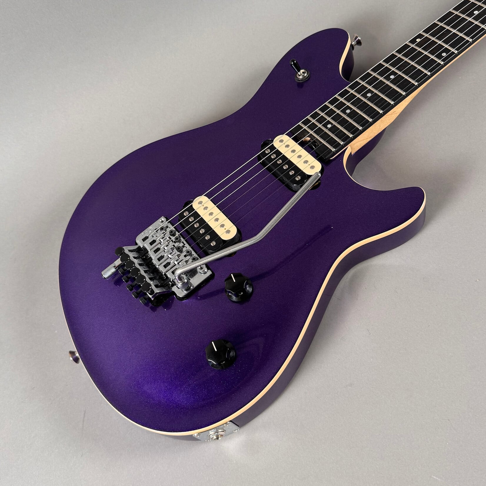 EVH 2022 EVH Wolfgang Special Ebony Board Deep Purple Metallic W/ Case