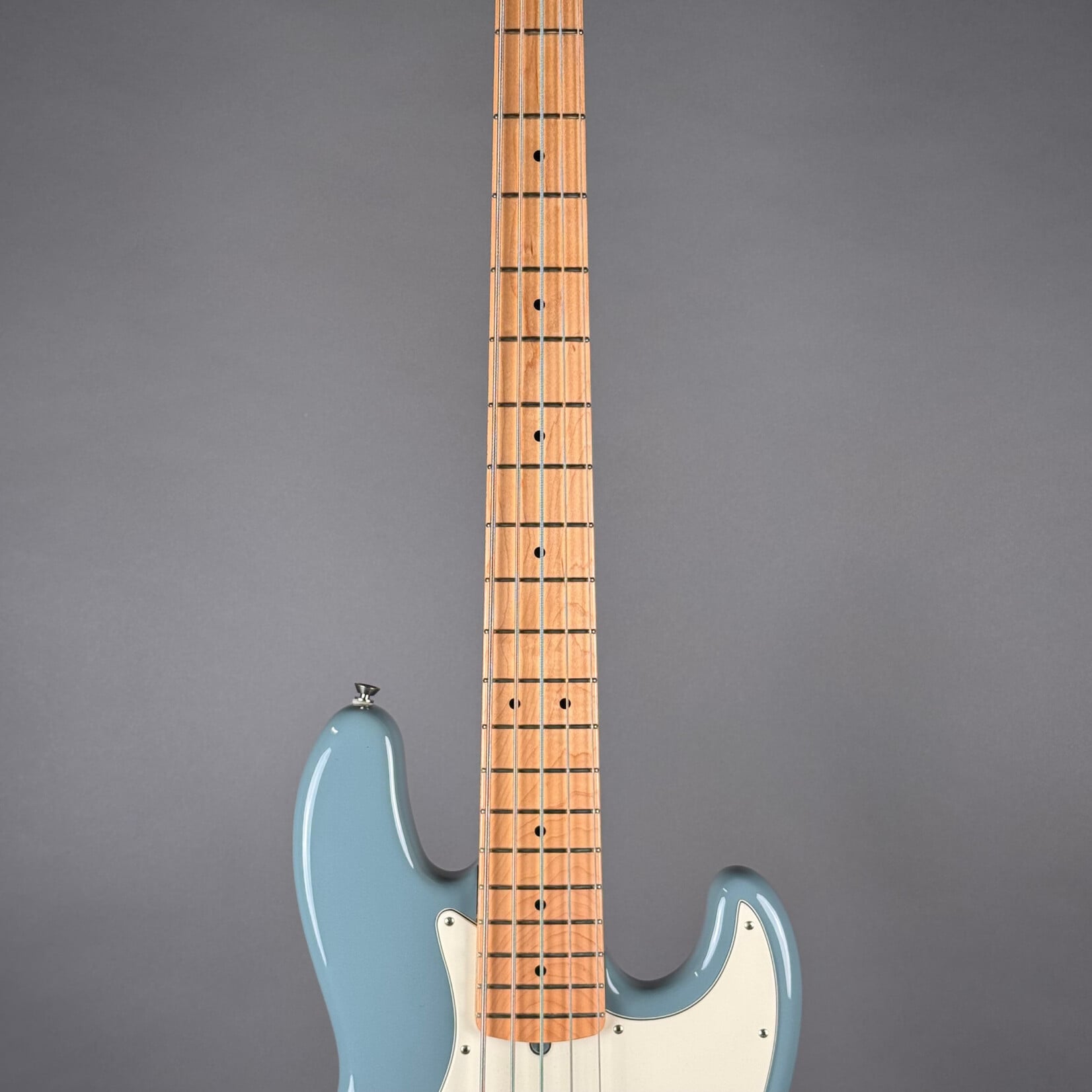 Fender 2017 Fender Jazz Bass 5-String Sonic Grey