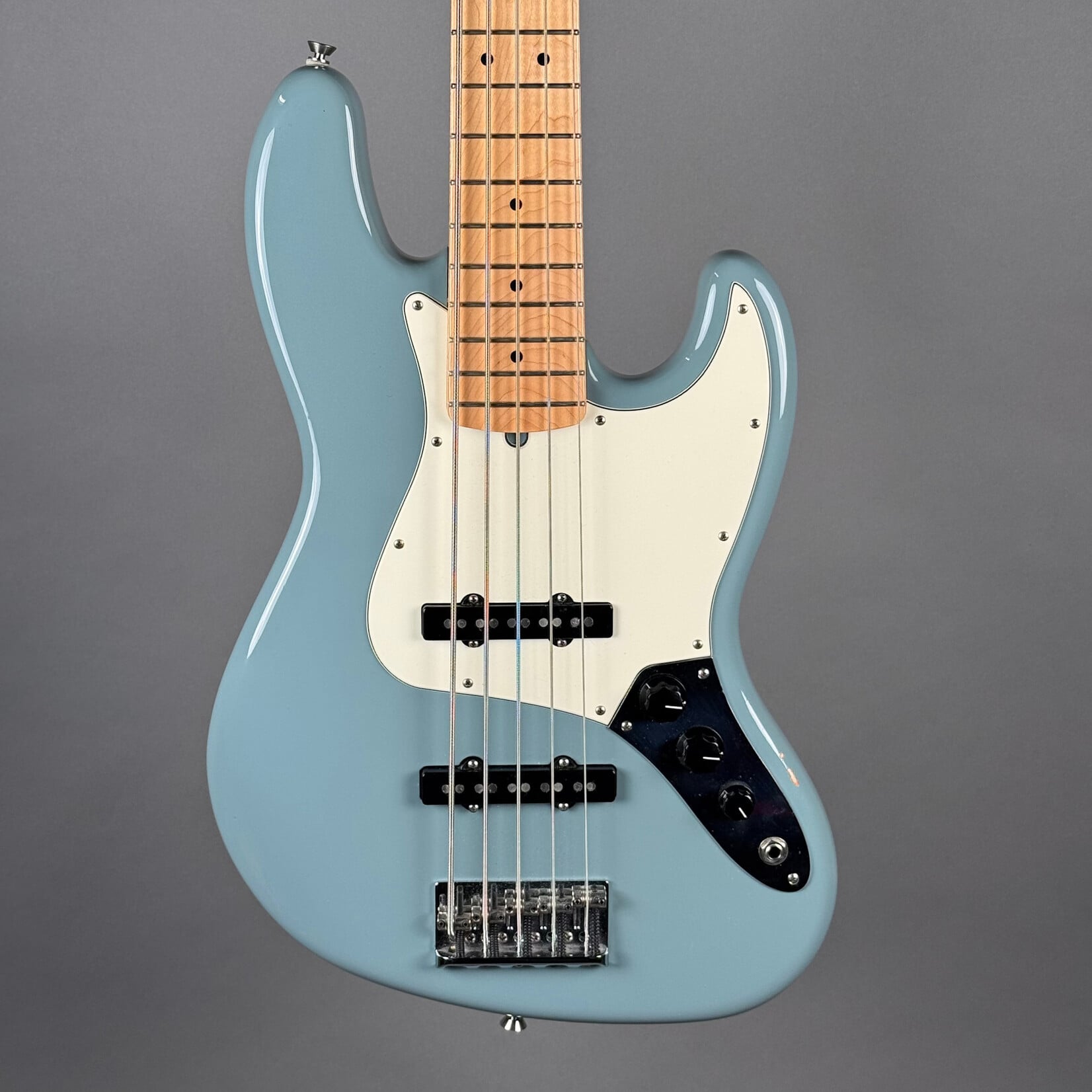 Fender 2017 Fender Jazz Bass 5-String Sonic Grey