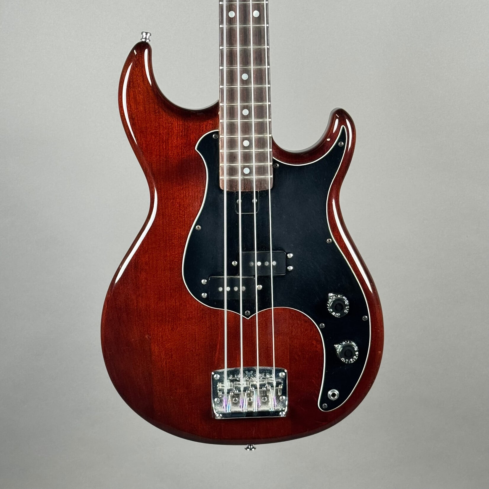 Yamaha Yamaha BB800 Walnut