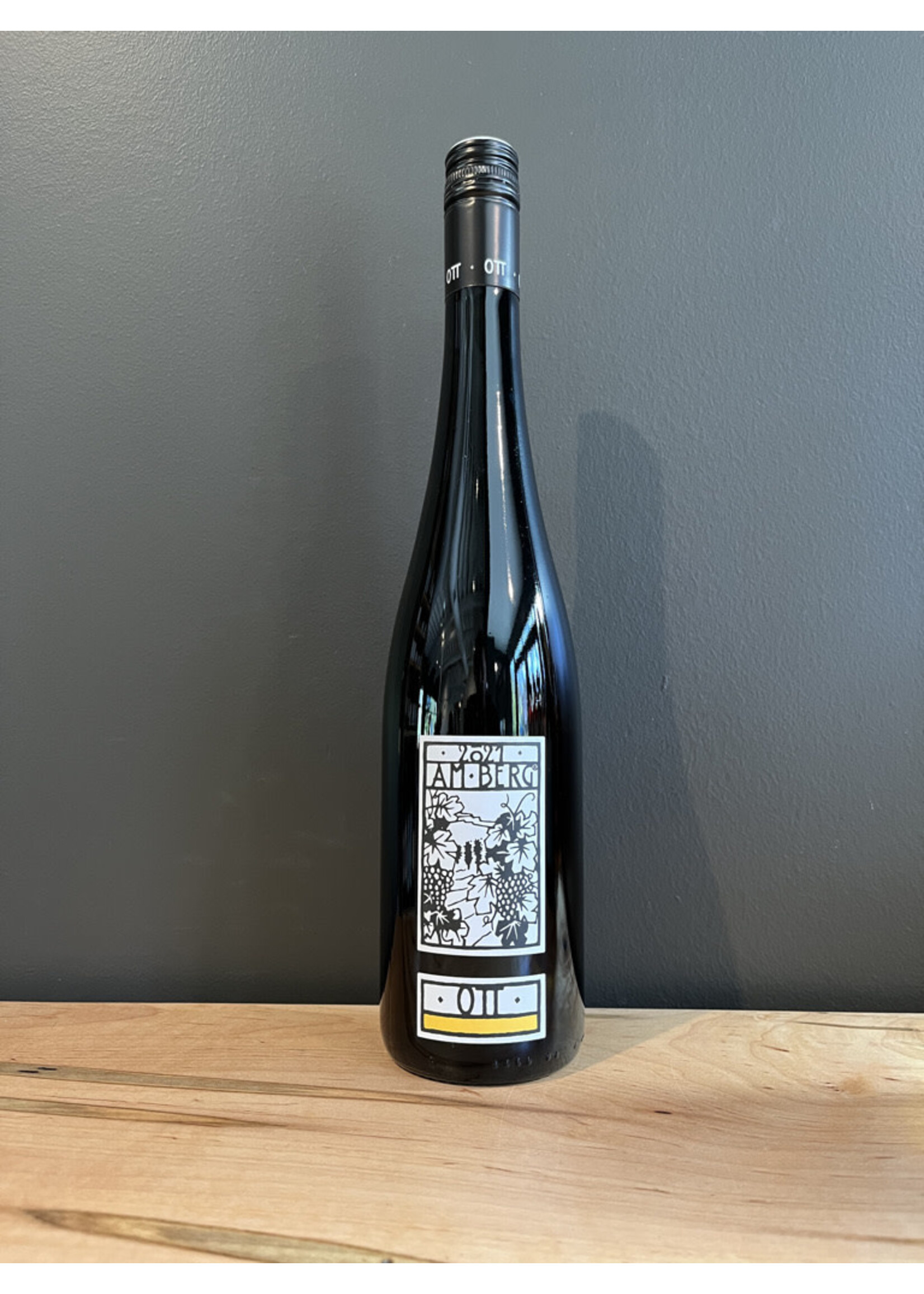 Skurnik Wines Ott - Gruner Veltliner Am Berg 2024