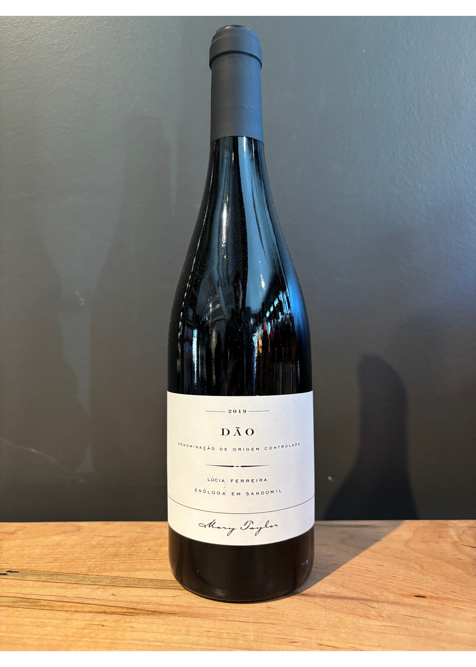 Mary Taylor - Dao Tinto (Lucia Ferreira) 2019