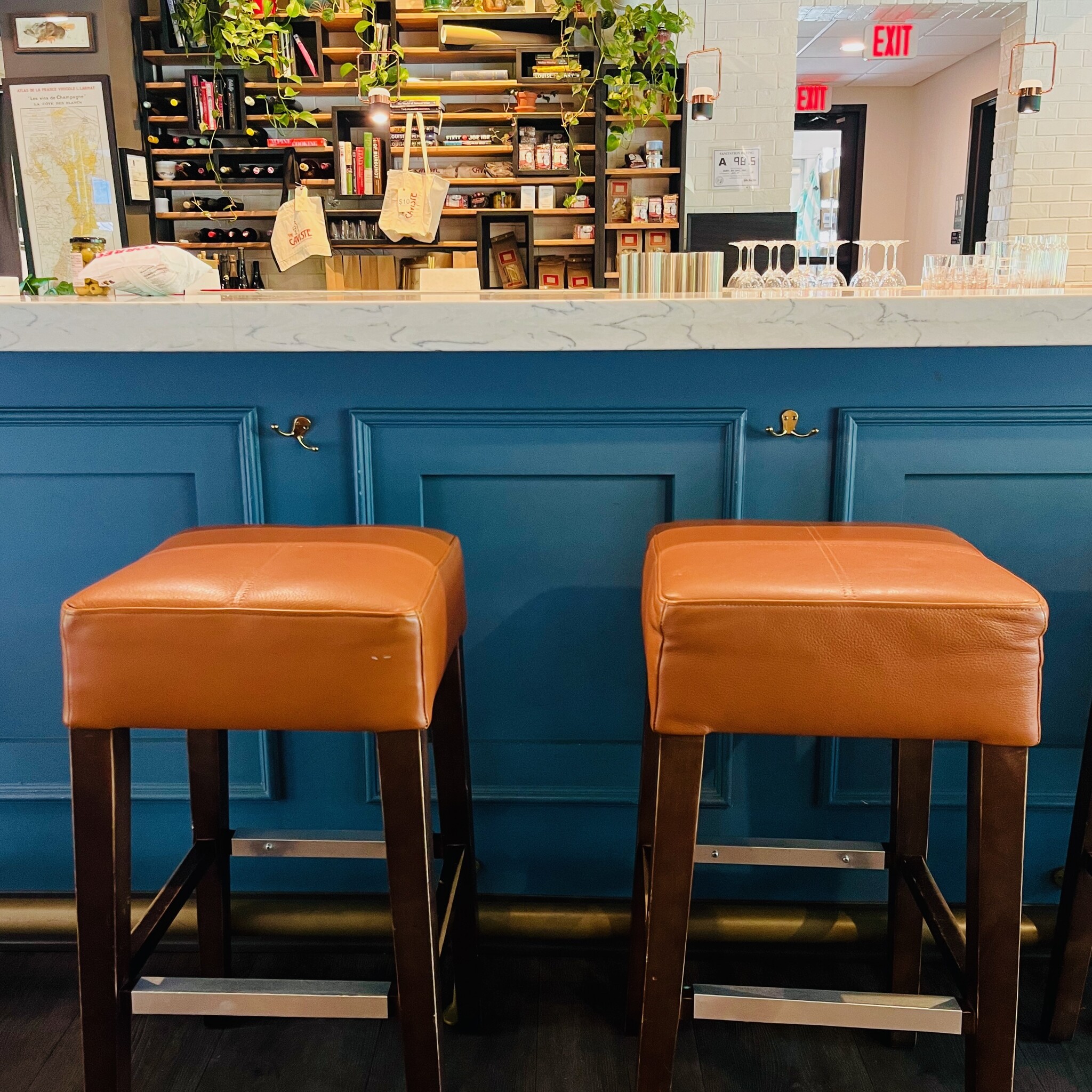 Bar Snacks Program Change | Sancerre | Fried Chicken and Champagne