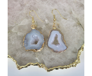White agate geode discount