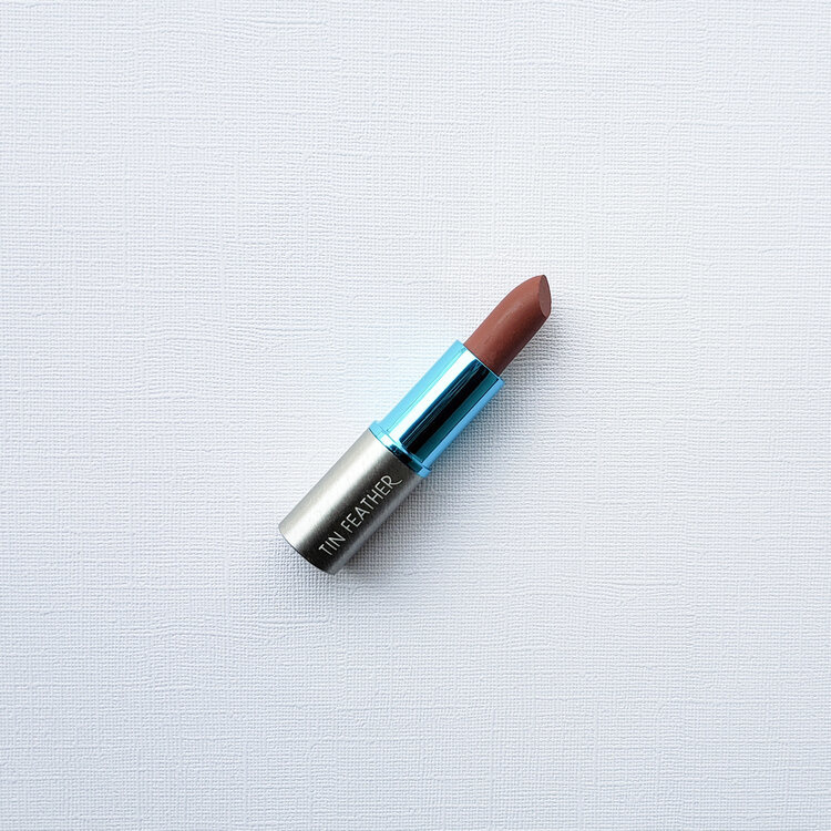 Tin Feather Lipstick-1