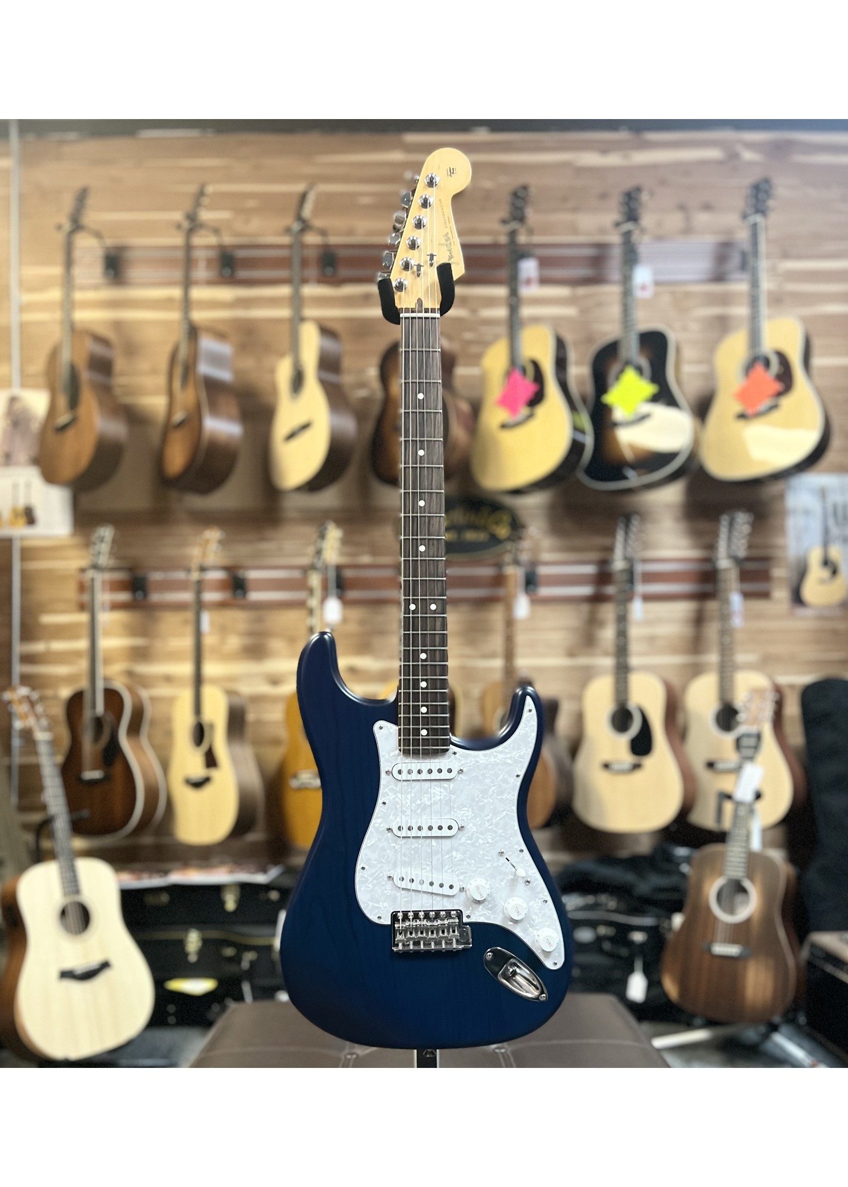 FENDER Cory Wong Stratocaster®, Rosewood Fingerboard, Sapphire Blue Transparent