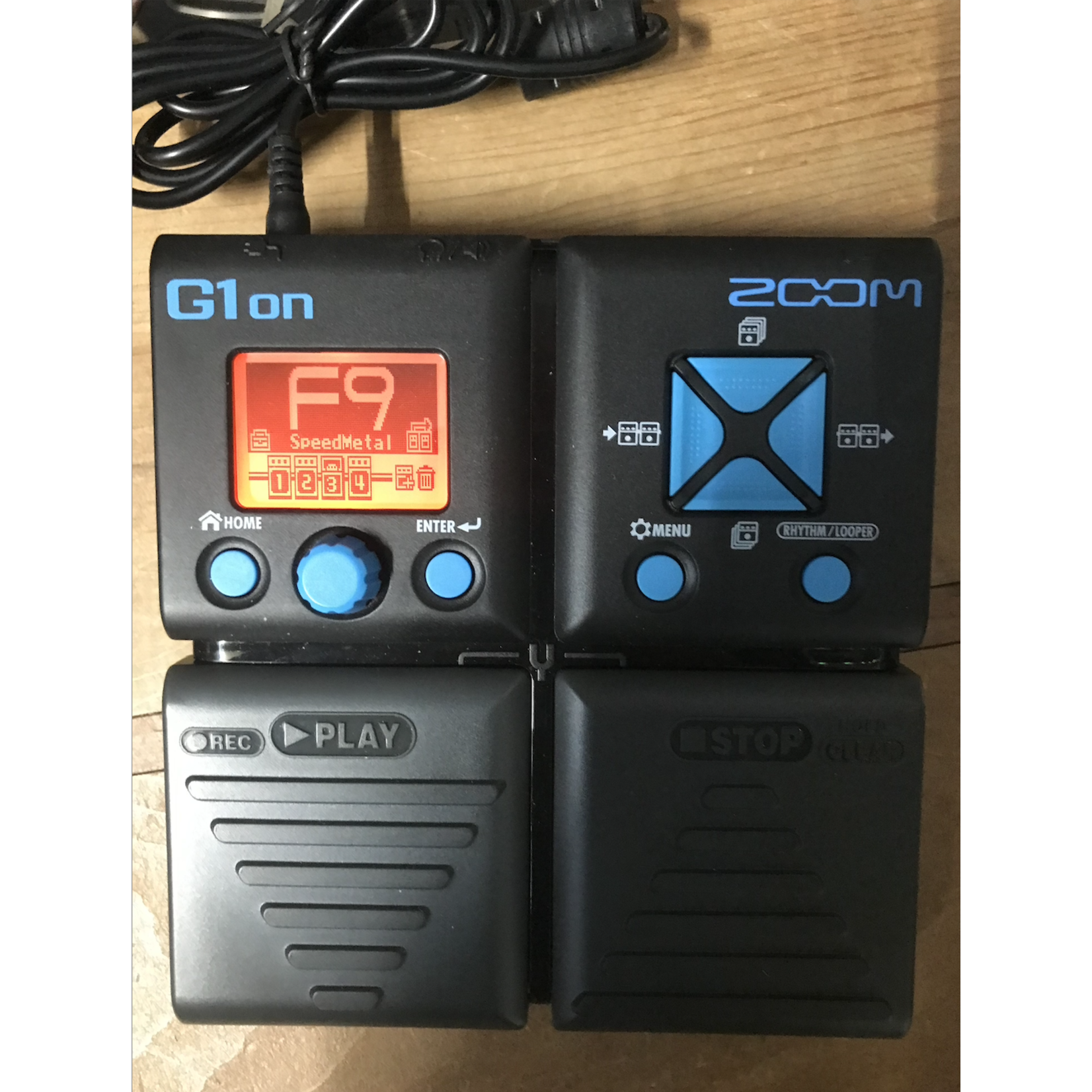 USED G1on - Effects Guitar Pedal and sampler loop - Guitar Gear Garage