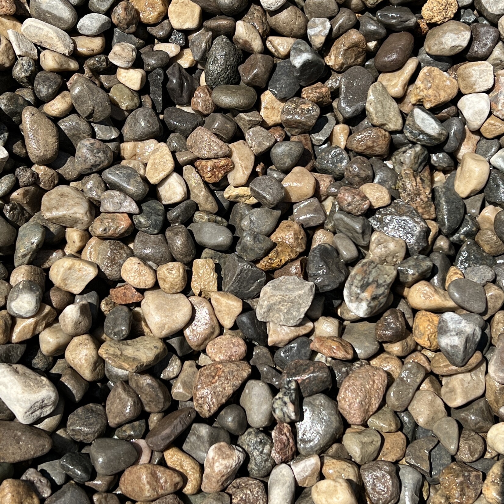 1/2" River Rock (1 Ton)