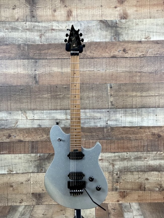 EVH Wolfgang® WG Standard, Baked Maple Fingerboard, Silver Sparkle