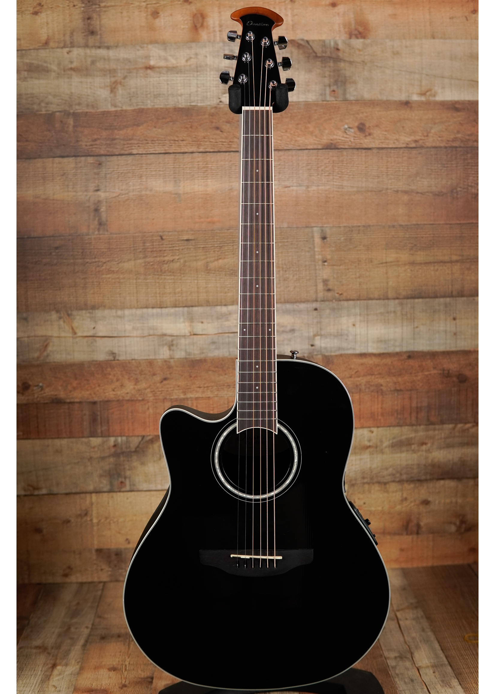 Ovation Ovation Celebrity Standard E-Acoustic Guitar CS24L-5G, CS/Cutaway, Black, Lefty,Mid-Depth