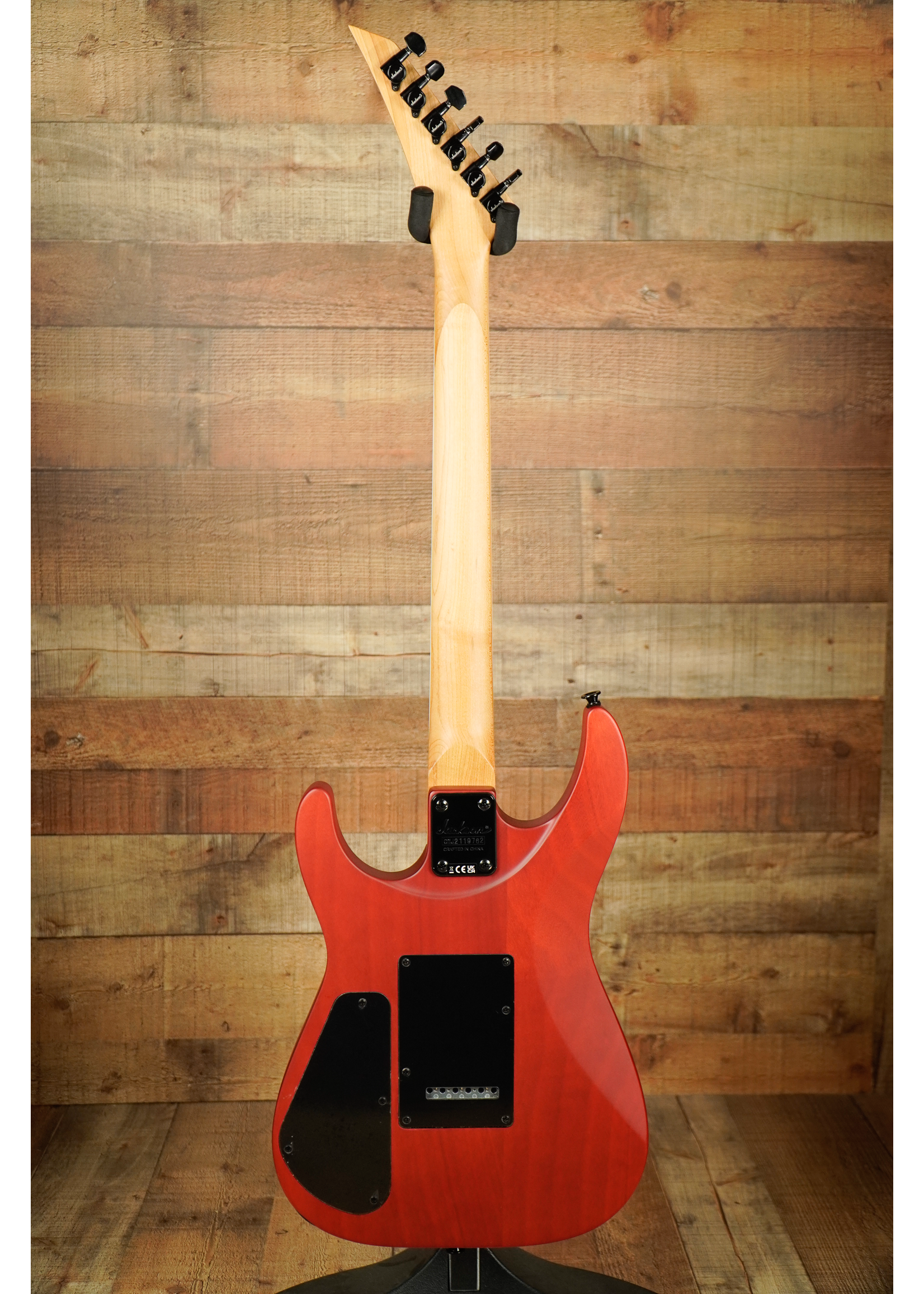 Jackson Jackson JS Series Dinky™ Arch Top JS24 DKAM, Caramelized Maple Fingerboard, Red Stain