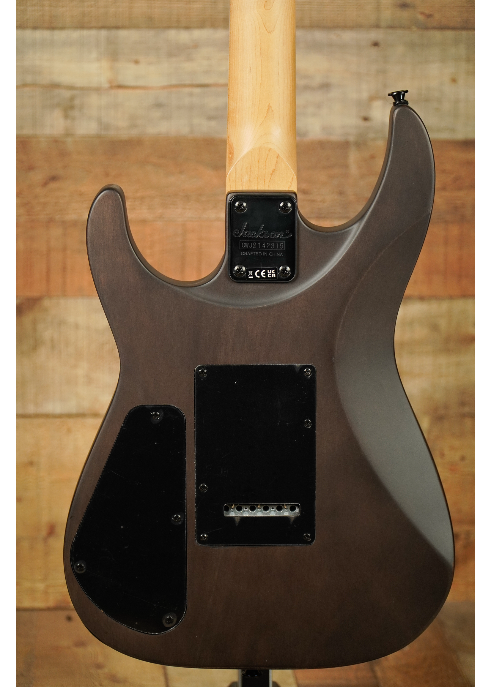 Jackson Jackson JS Series Dinky™ Arch Top JS24 DKAM, Caramelized Maple Fingerboard, Black Stain