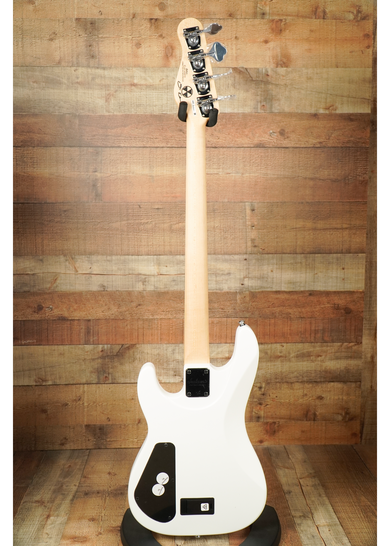 Jackson Jackson X Series Signature David Ellefson Concert™ Bass CBXM IV, Maple Fingerboard, Snow White