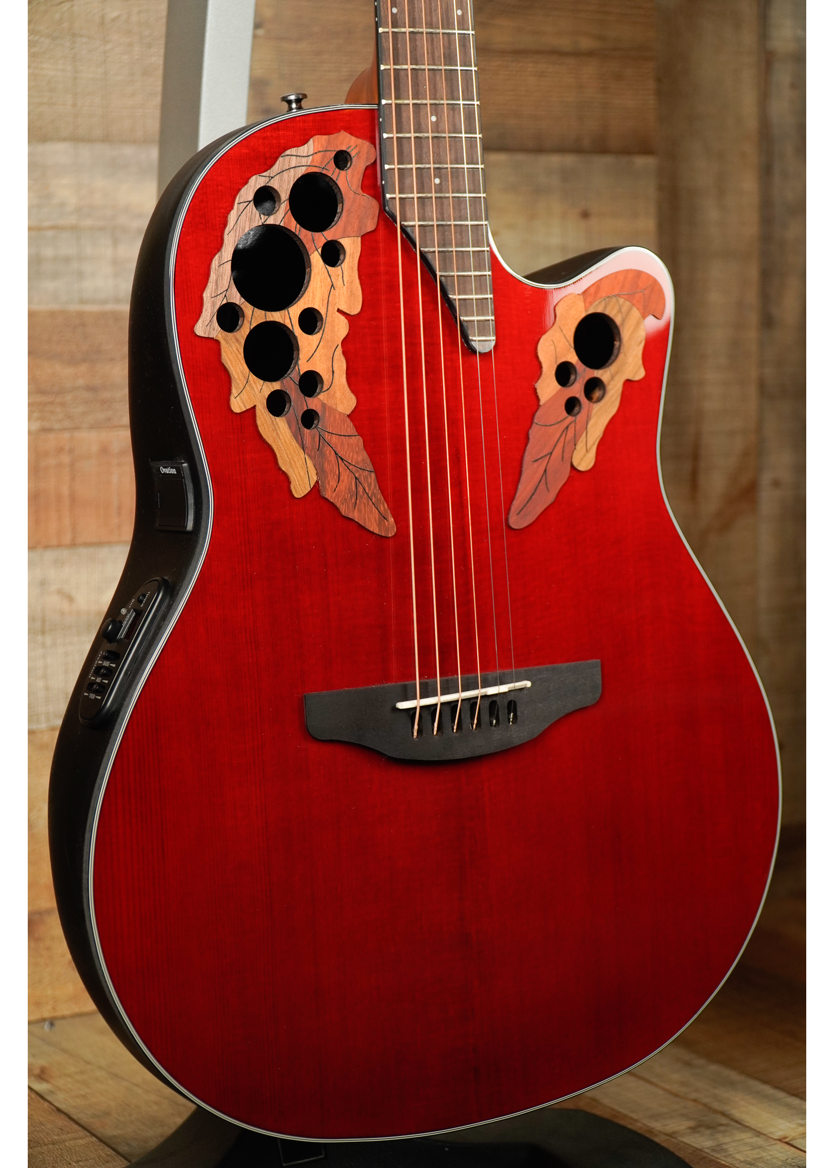 Ovation Ovation Celebrity Elite CE44-RR, MS/Cutaway, Ruby Red, Mid-Depth