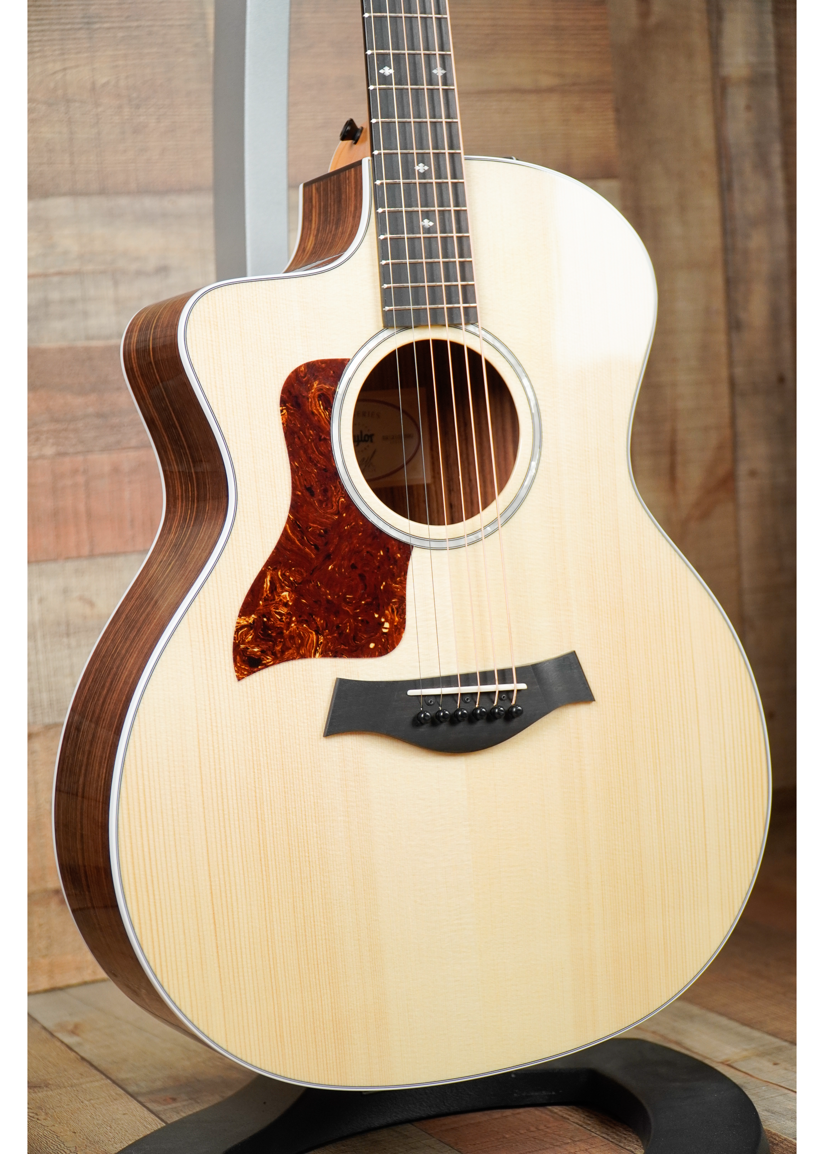 Taylor Taylor 214ce DLX Left Handed