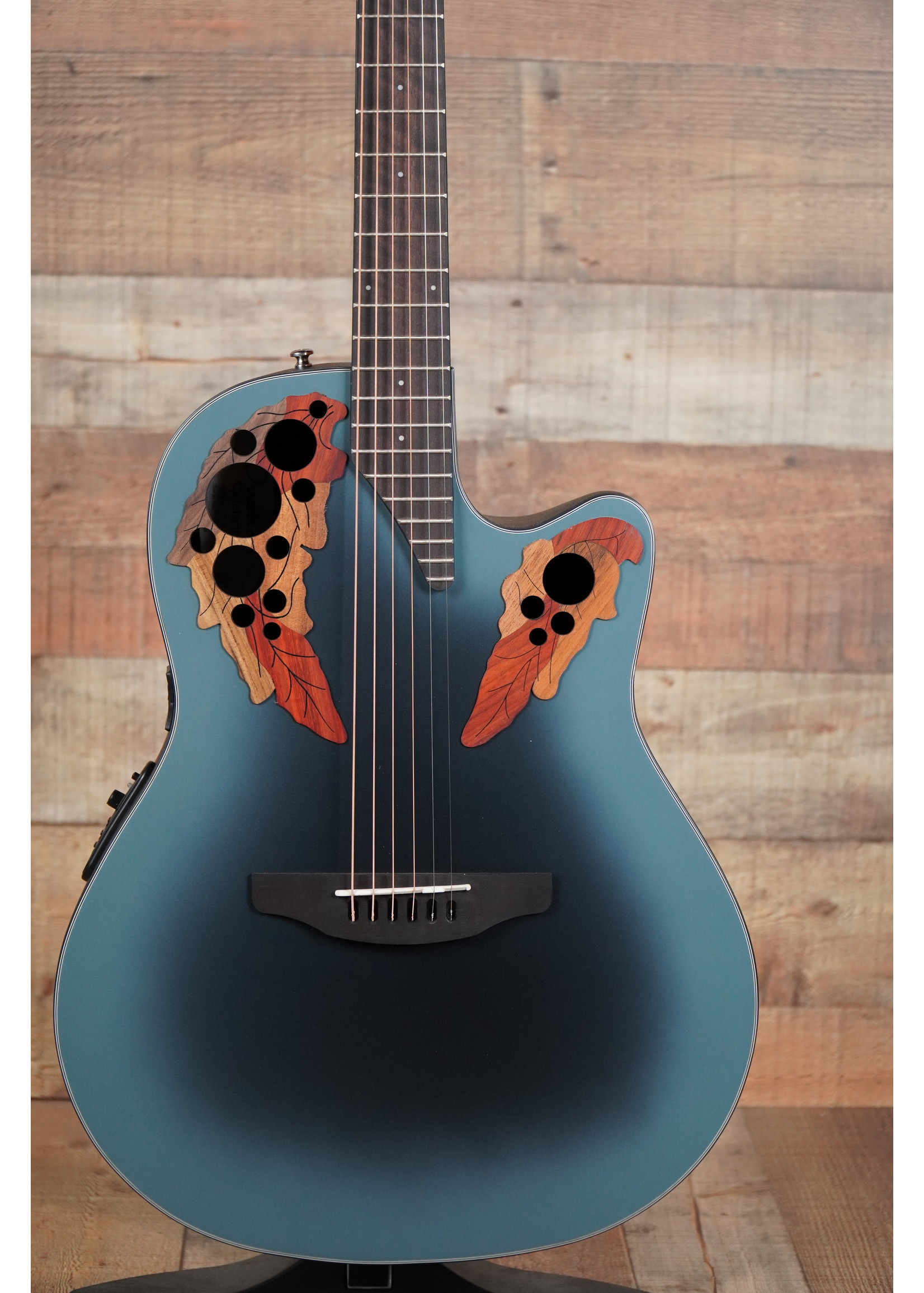 Ovation Celebrity Elite CE44-RBB