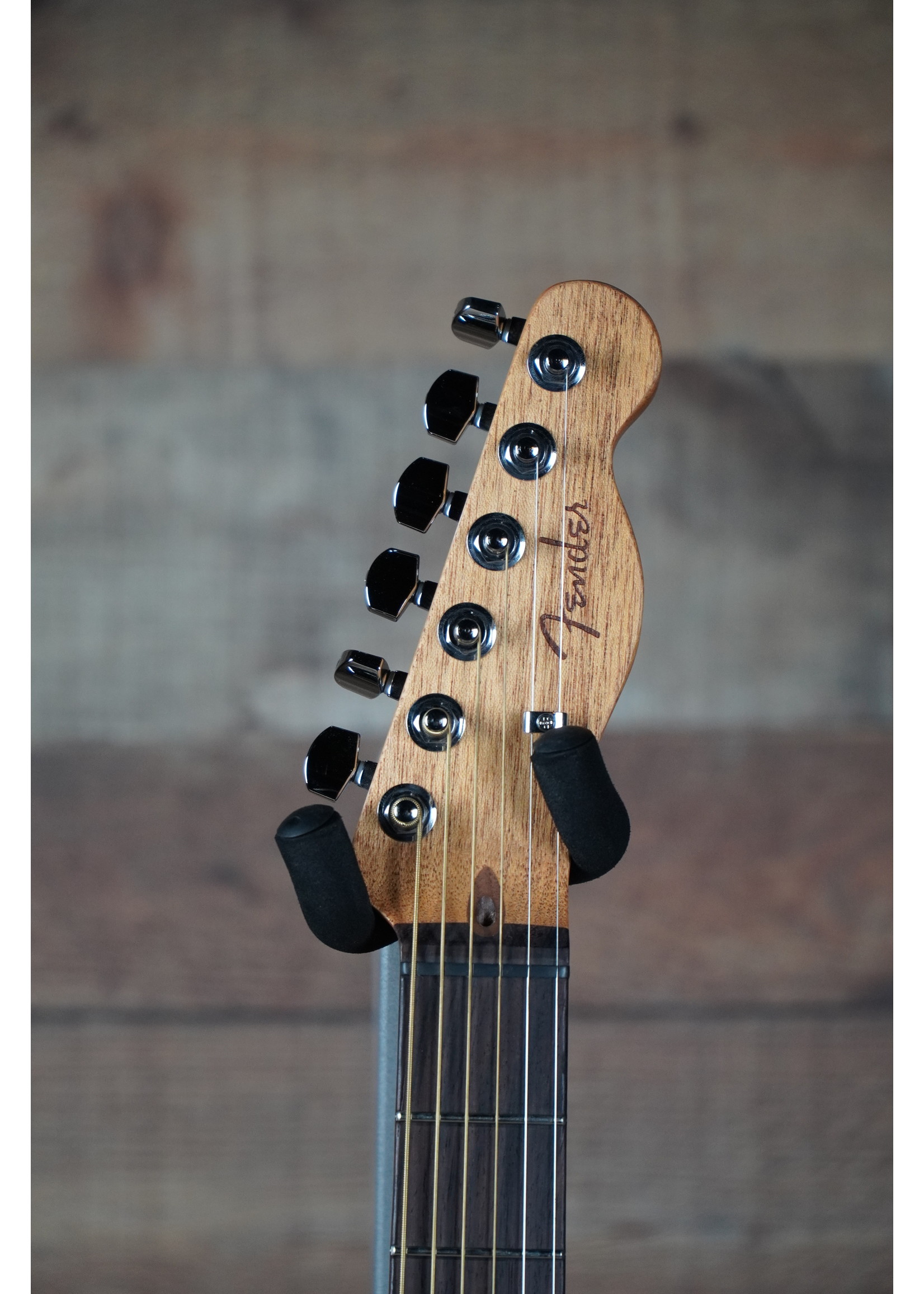 Fender Fender Acoustasonic® Player Telecaster®, Rosewood Fingerboard, Brushed Black