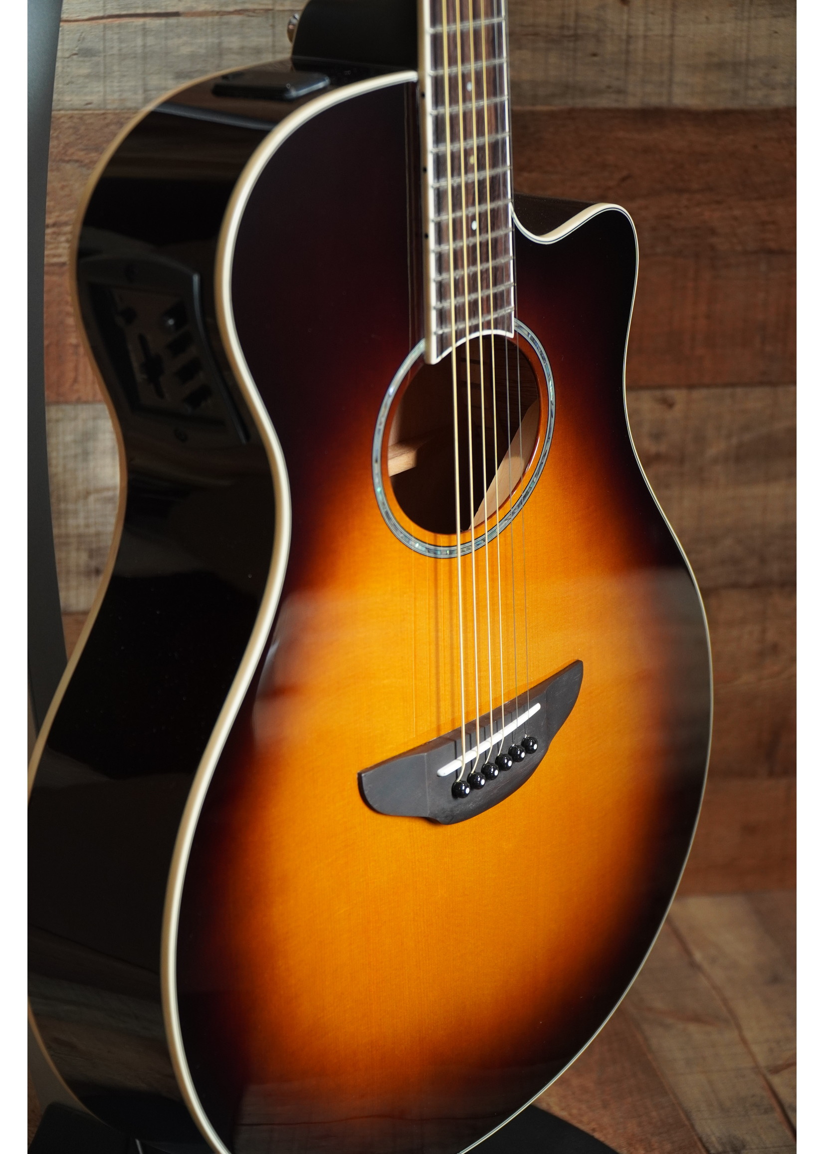 Yamaha APX600 Thin-line Cutaway – Old Violin Sunburst – The House